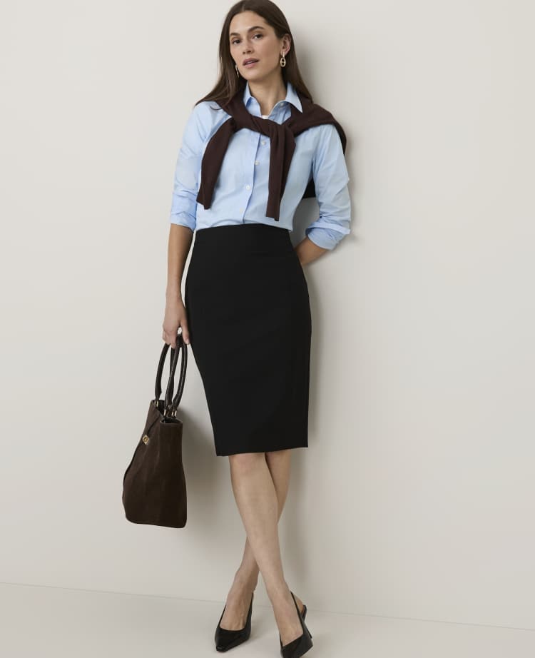 The Petite Seamed Pencil Skirt in Seasonless Stretch
