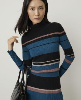 Colorblock Ribbed Turtleneck Sweater