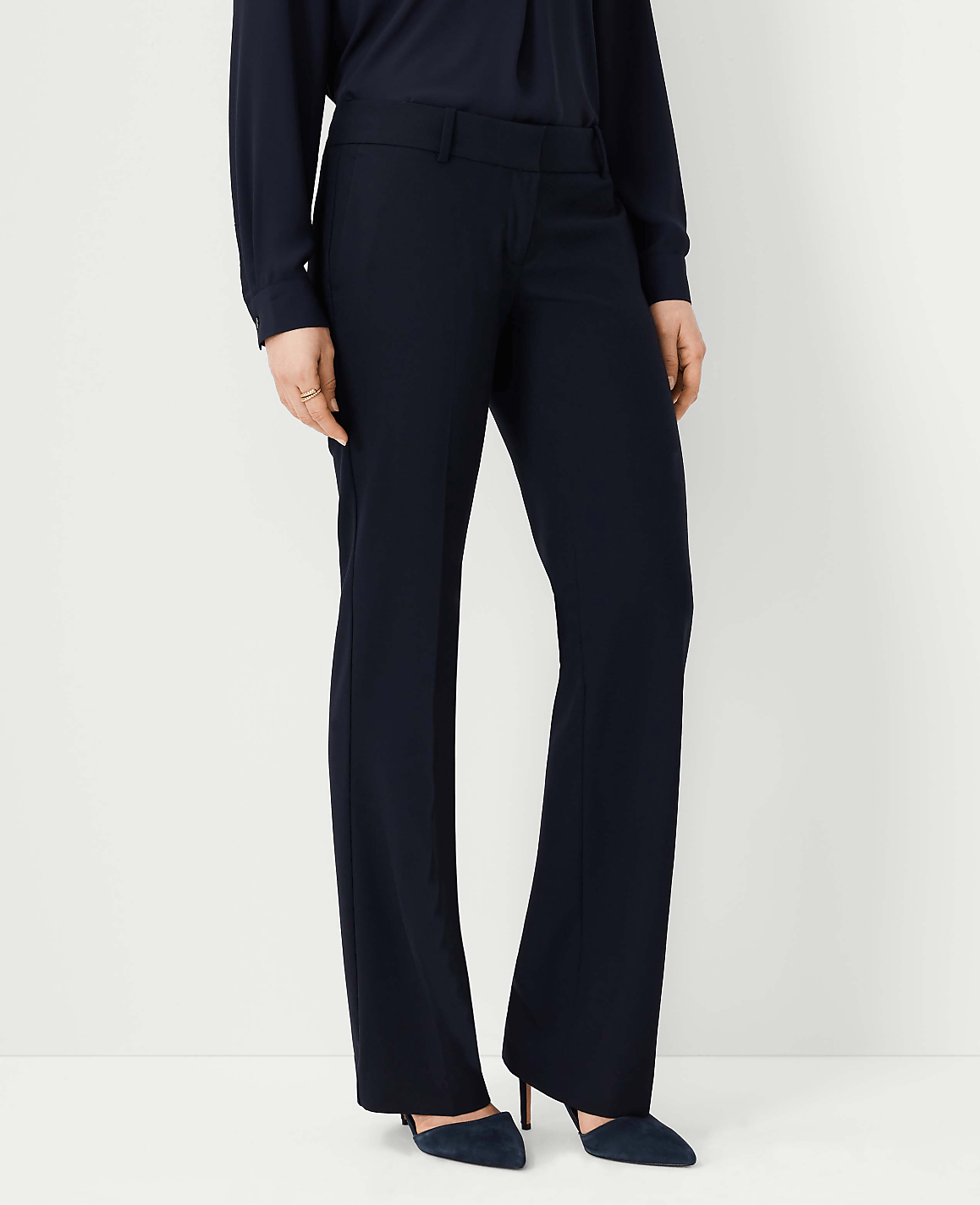 The Petite Trouser in Seasonless Stretch - Curvy Fit