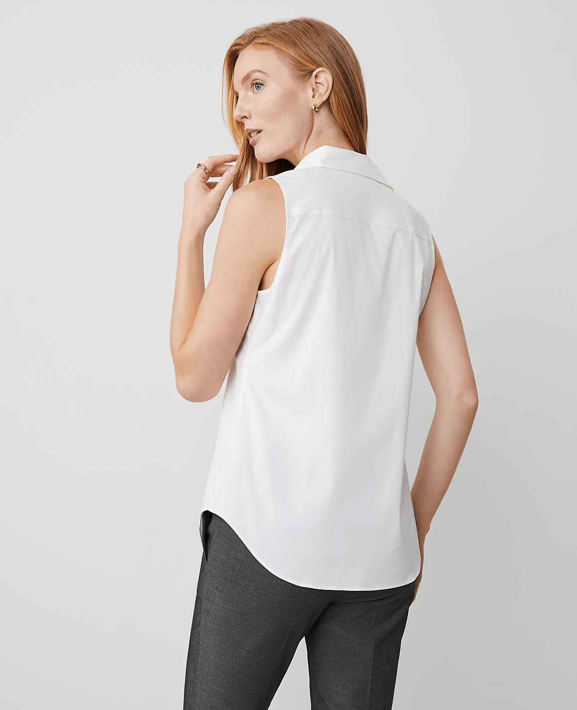 Petite Sleeveless Essential Shirt