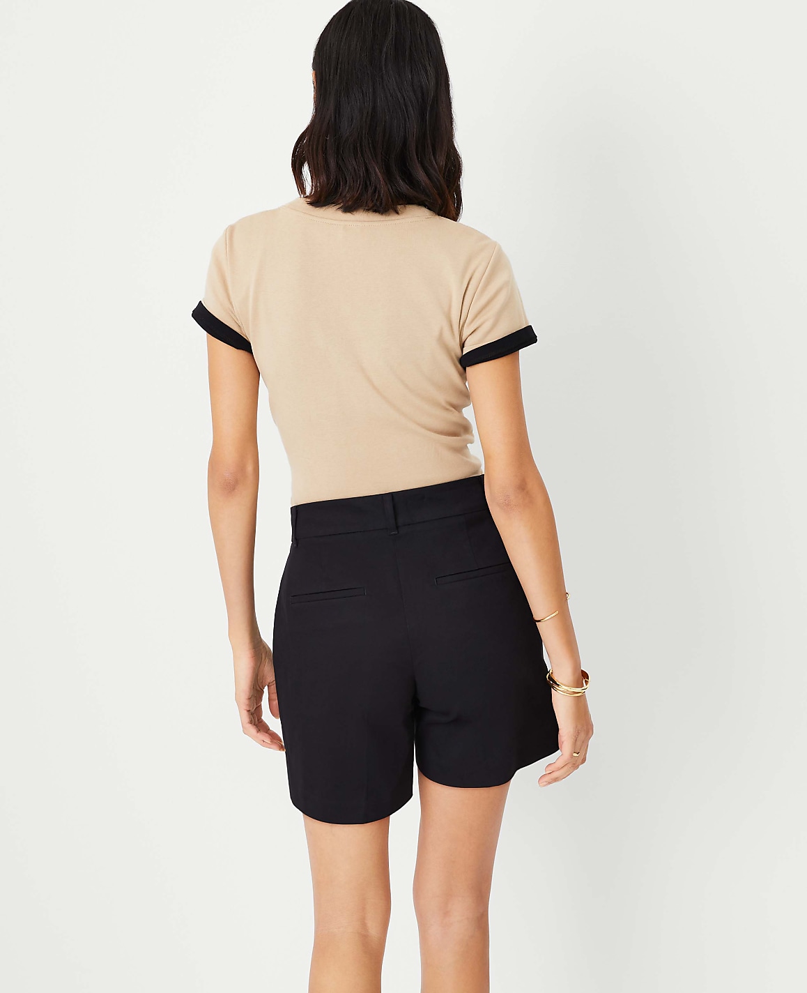 The Petite Mid Short