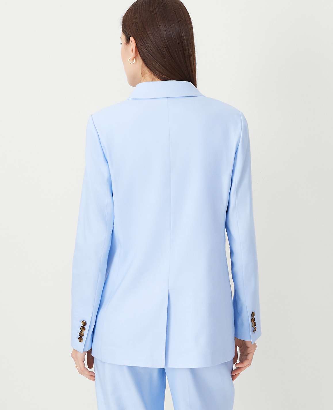 The Oversized Peak Lapel Blazer in Linen Blend