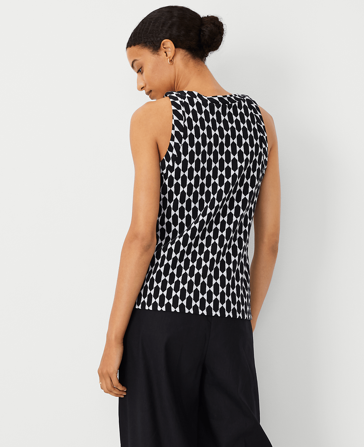 Petite Geo Textured Banded Tank Top