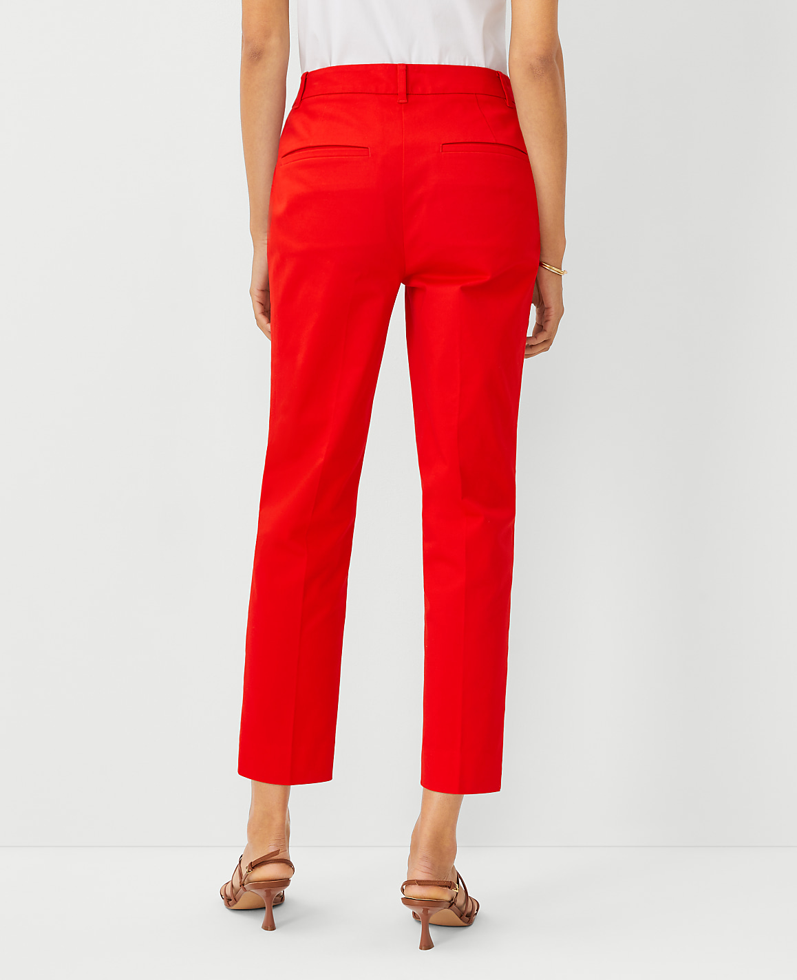The Cotton Crop Pant &mdash; Curvy Fit