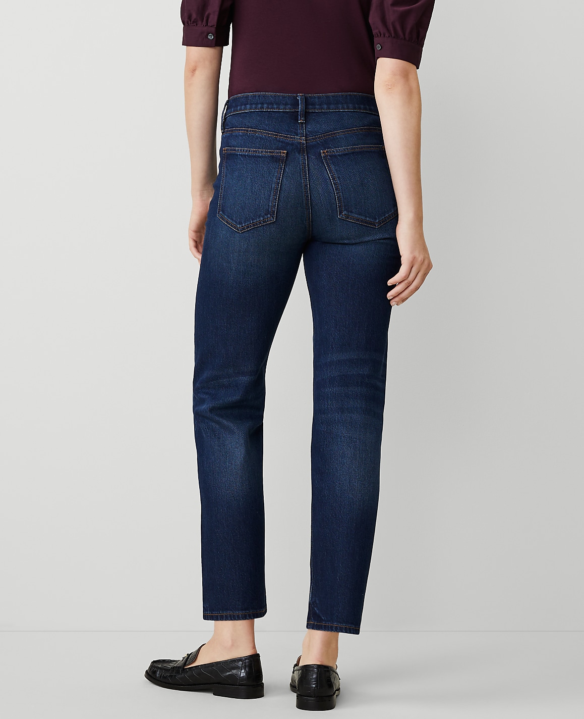 Straight Jeans