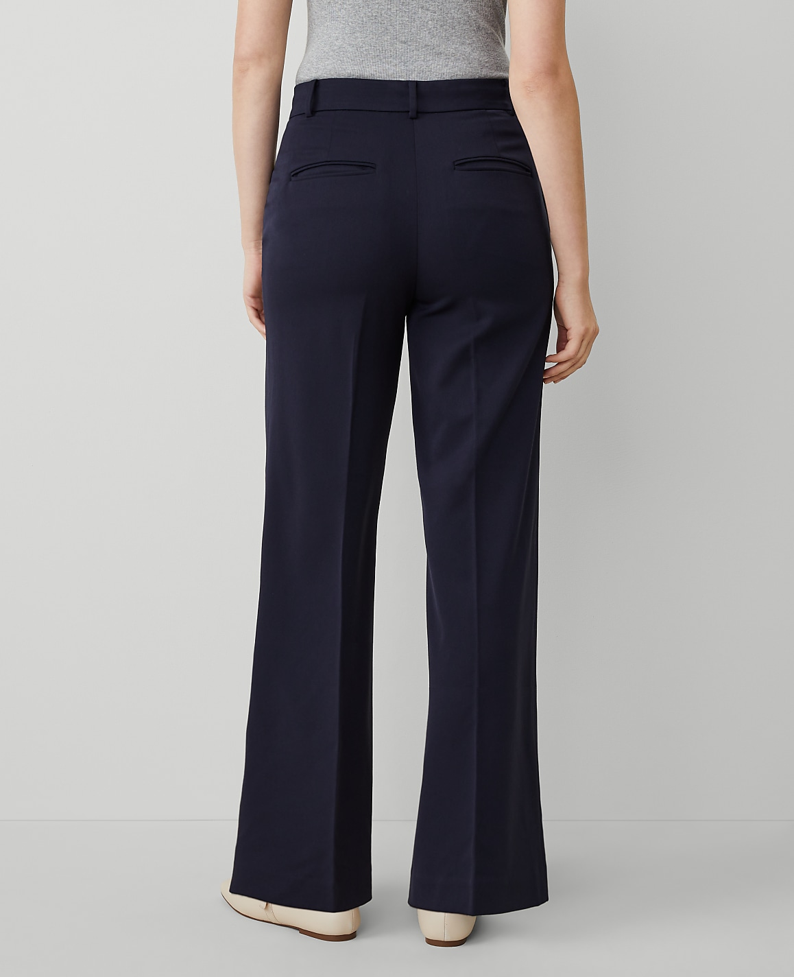 The Perfect Wide-Leg Pant &mdash;&nbsp;Curvy Fit