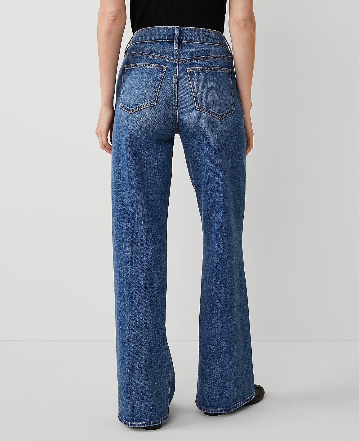 The Wide-Leg Jean