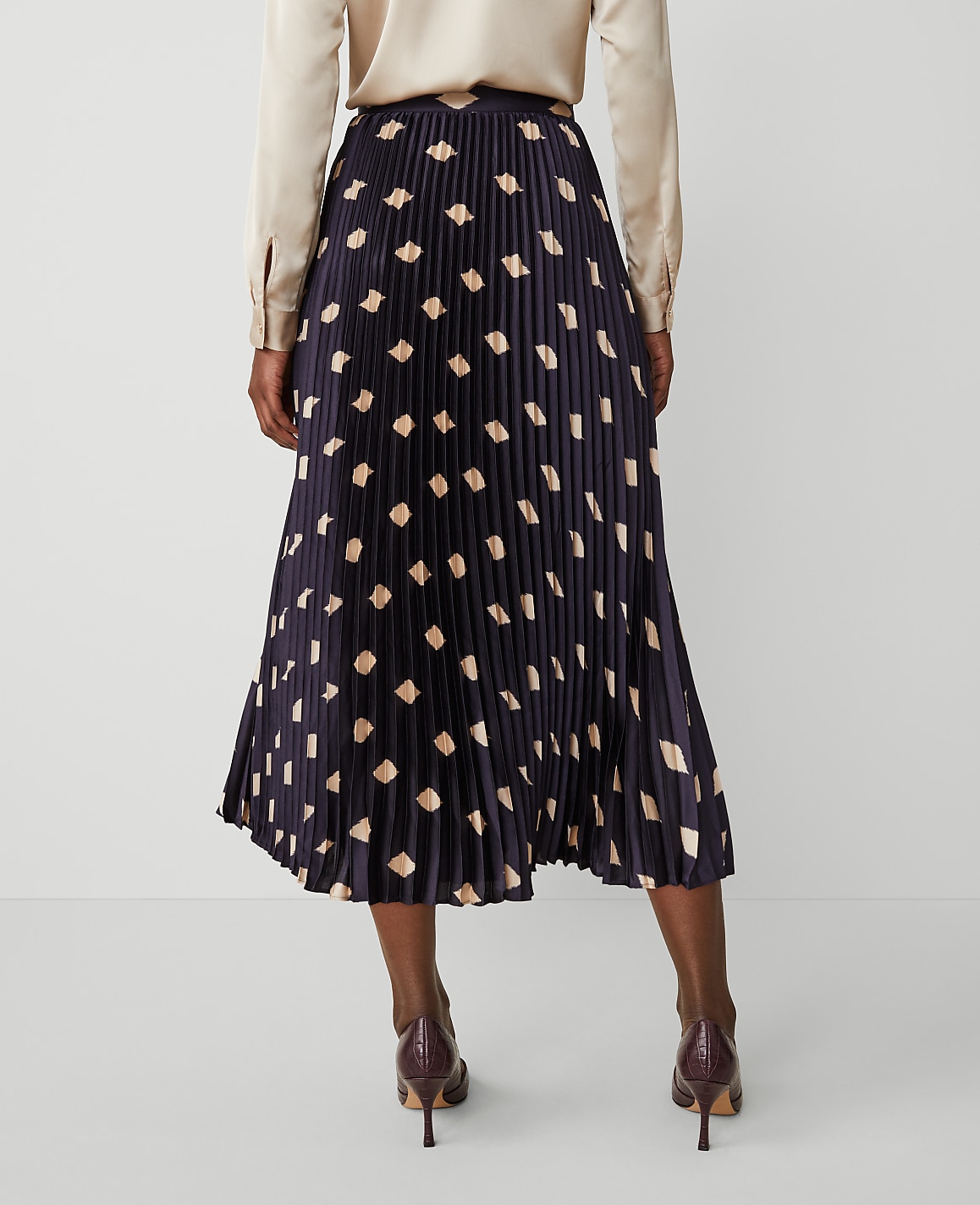 Petite Geo Pleated Midi Skirt