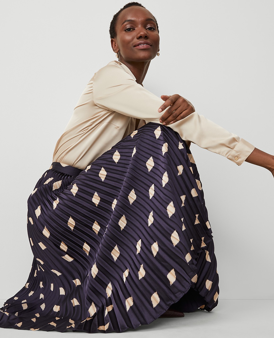 Petite Geo Pleated Midi Skirt