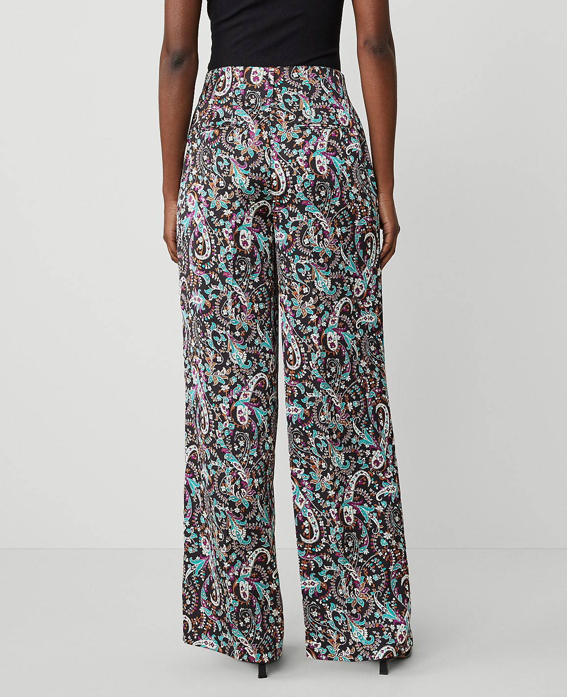 The Petite Pleated Wide Leg Pant