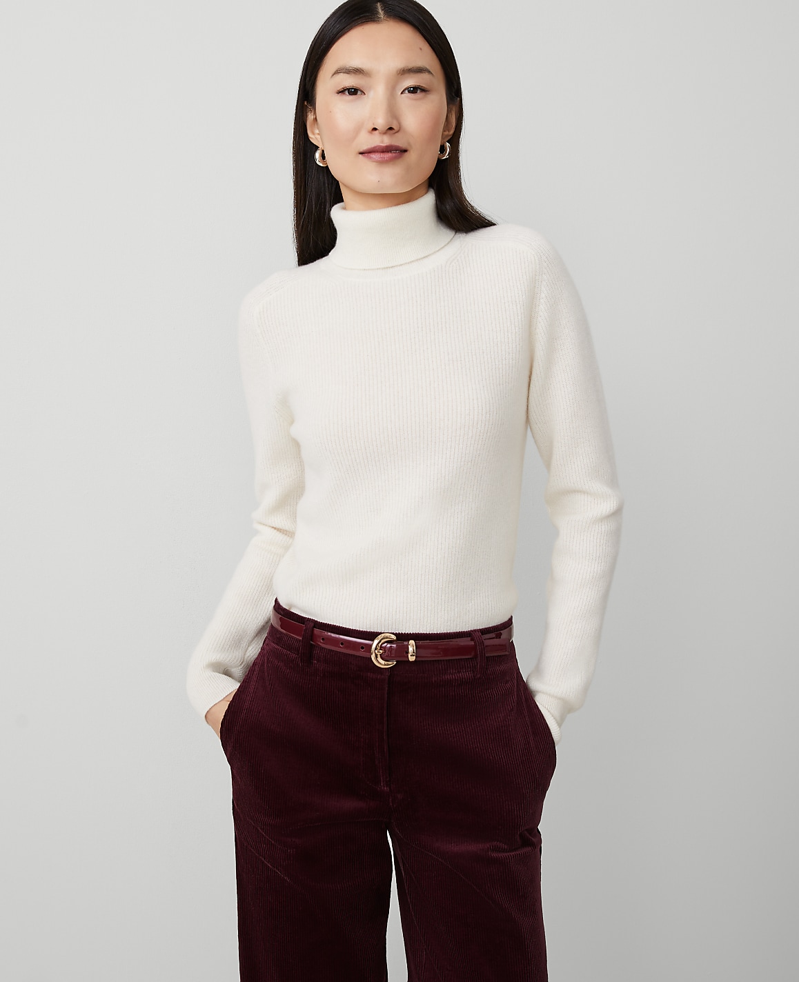 Cashmere Ribbed Turtleneck Sweater