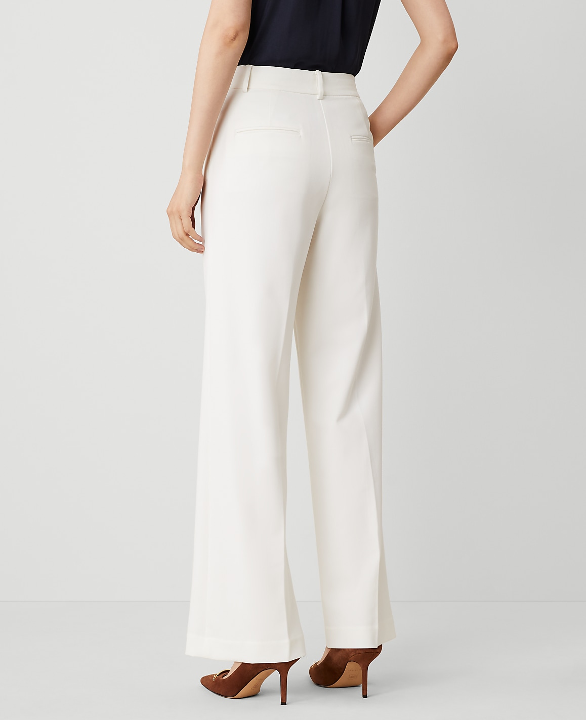 The Petite Perfect Wide-Leg Pant