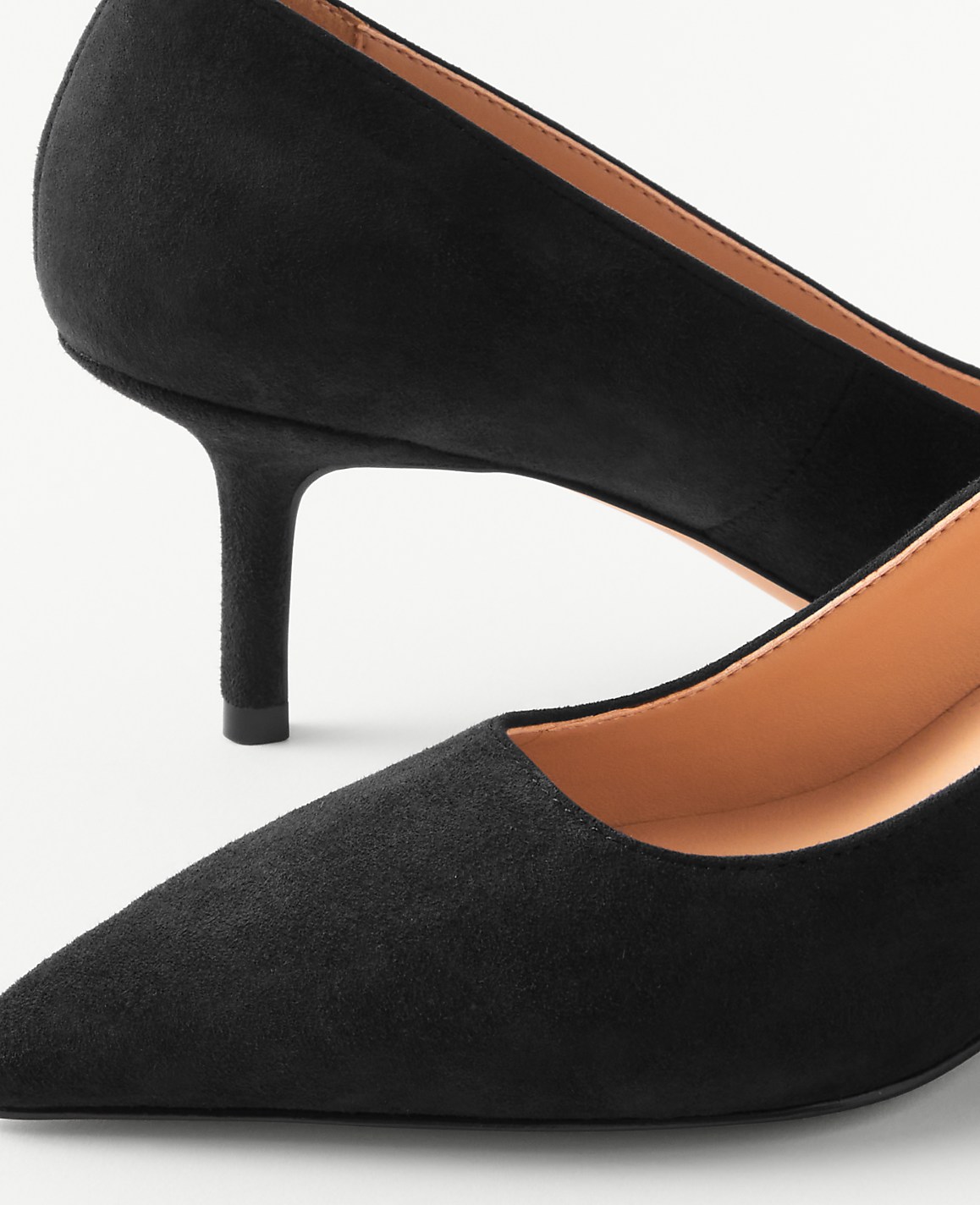 Daphne Suede Pump