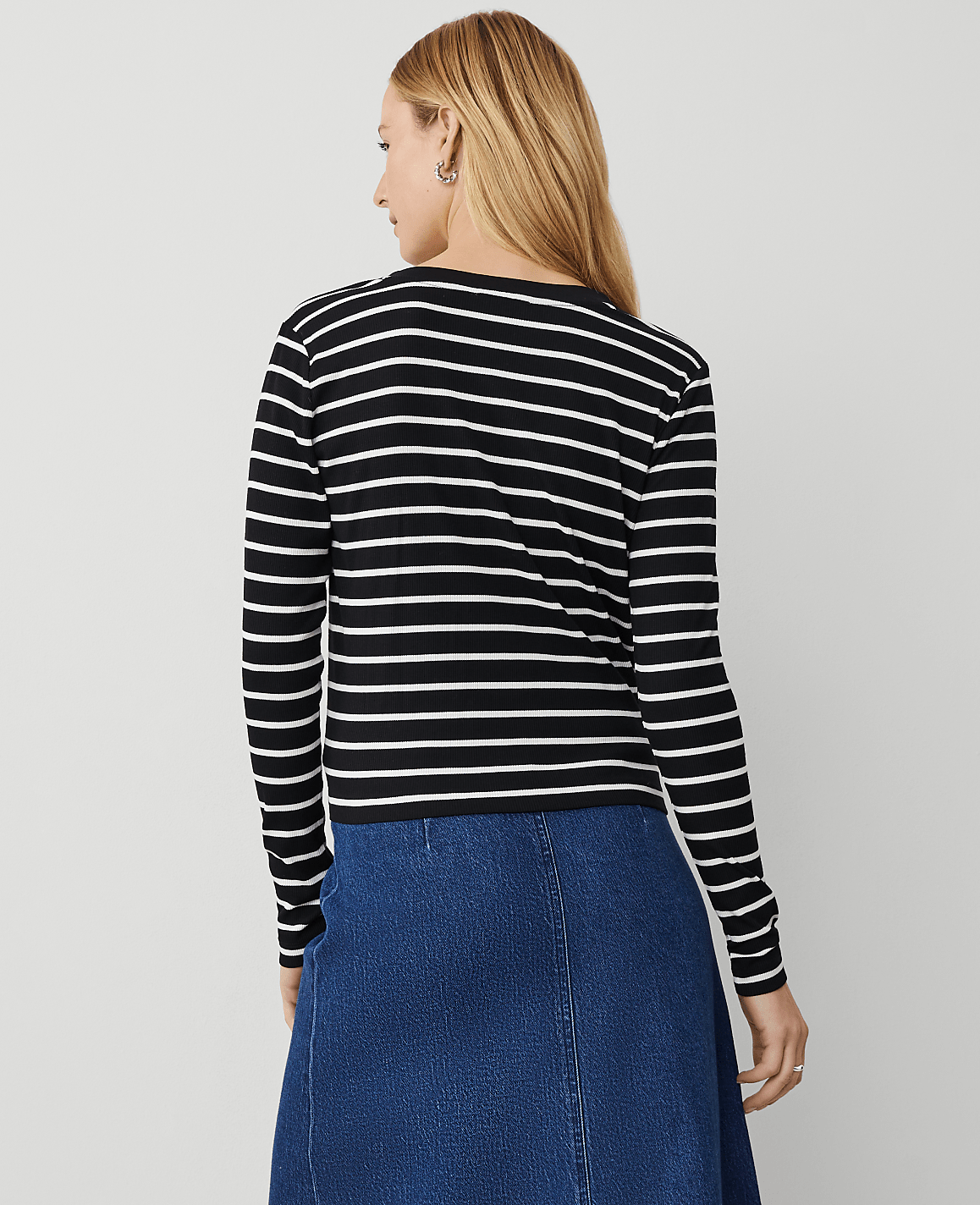 Weekend Collection Striped V-Neck Cardigan