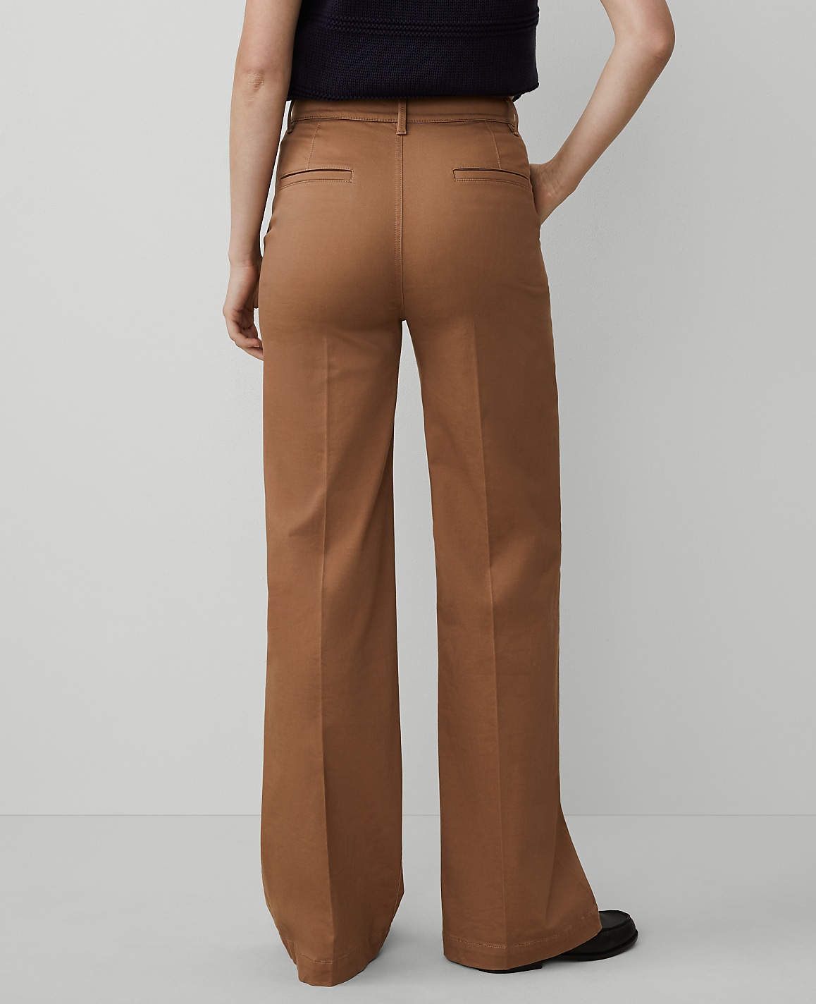 Weekend Collection Trouser in Sateen