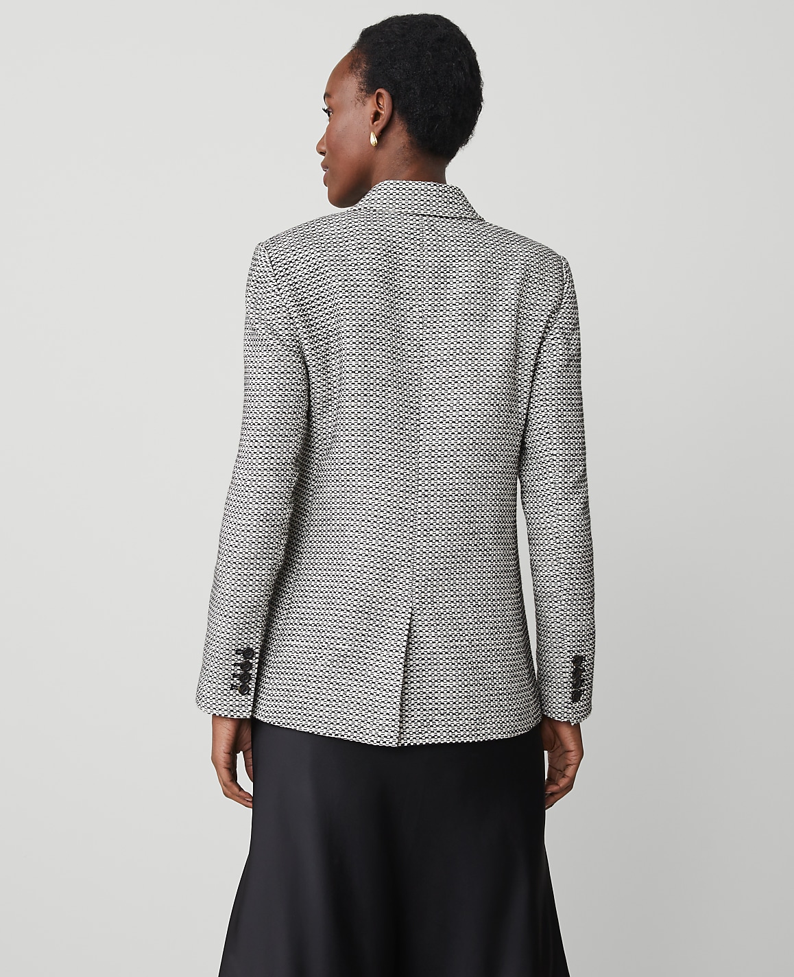 The Petite Greenwich Blazer in Plaid Tweed