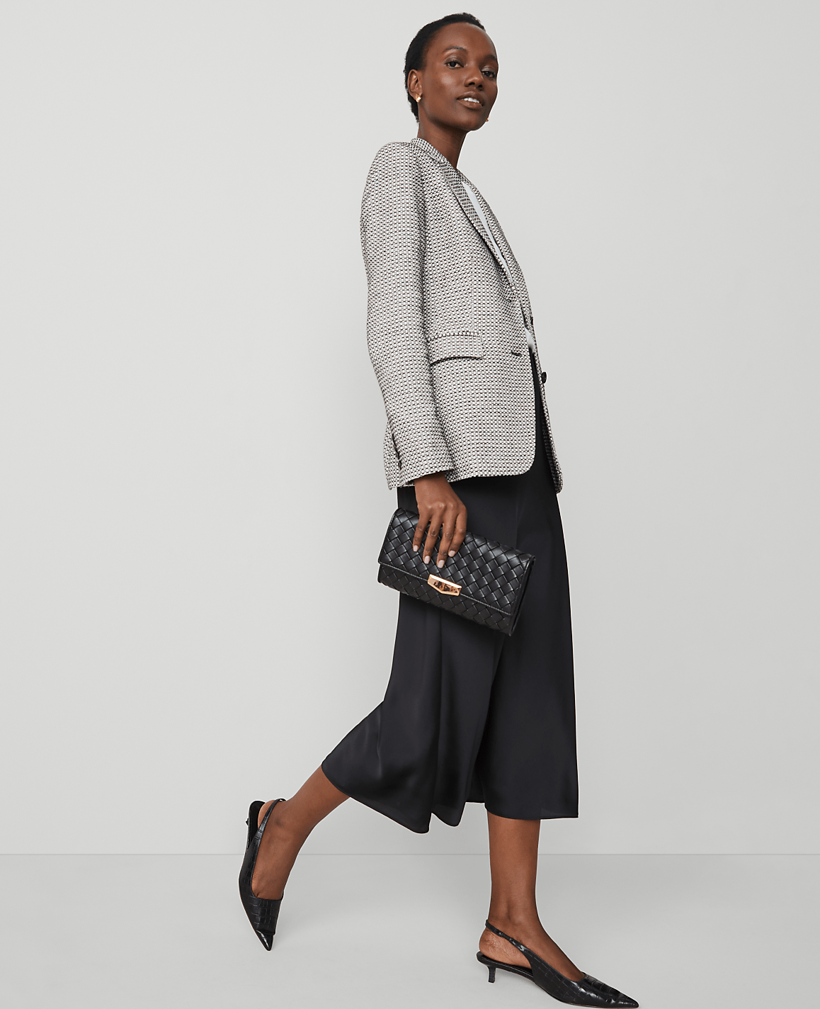 The Greenwich Blazer in Plaid Tweed