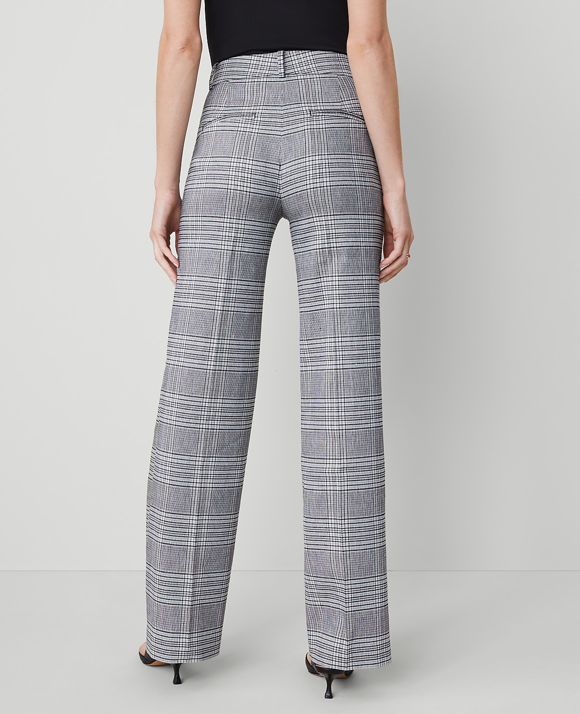 The Petite Straight Pant