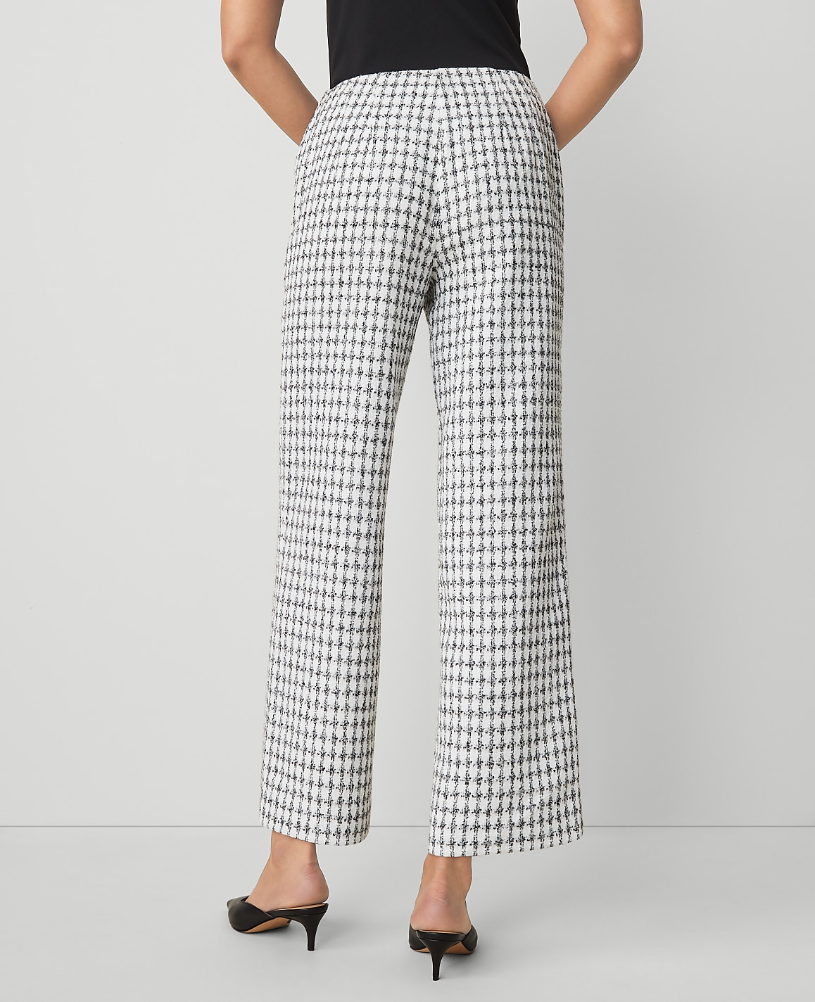The Wide-Leg Ankle Pant in Tweed