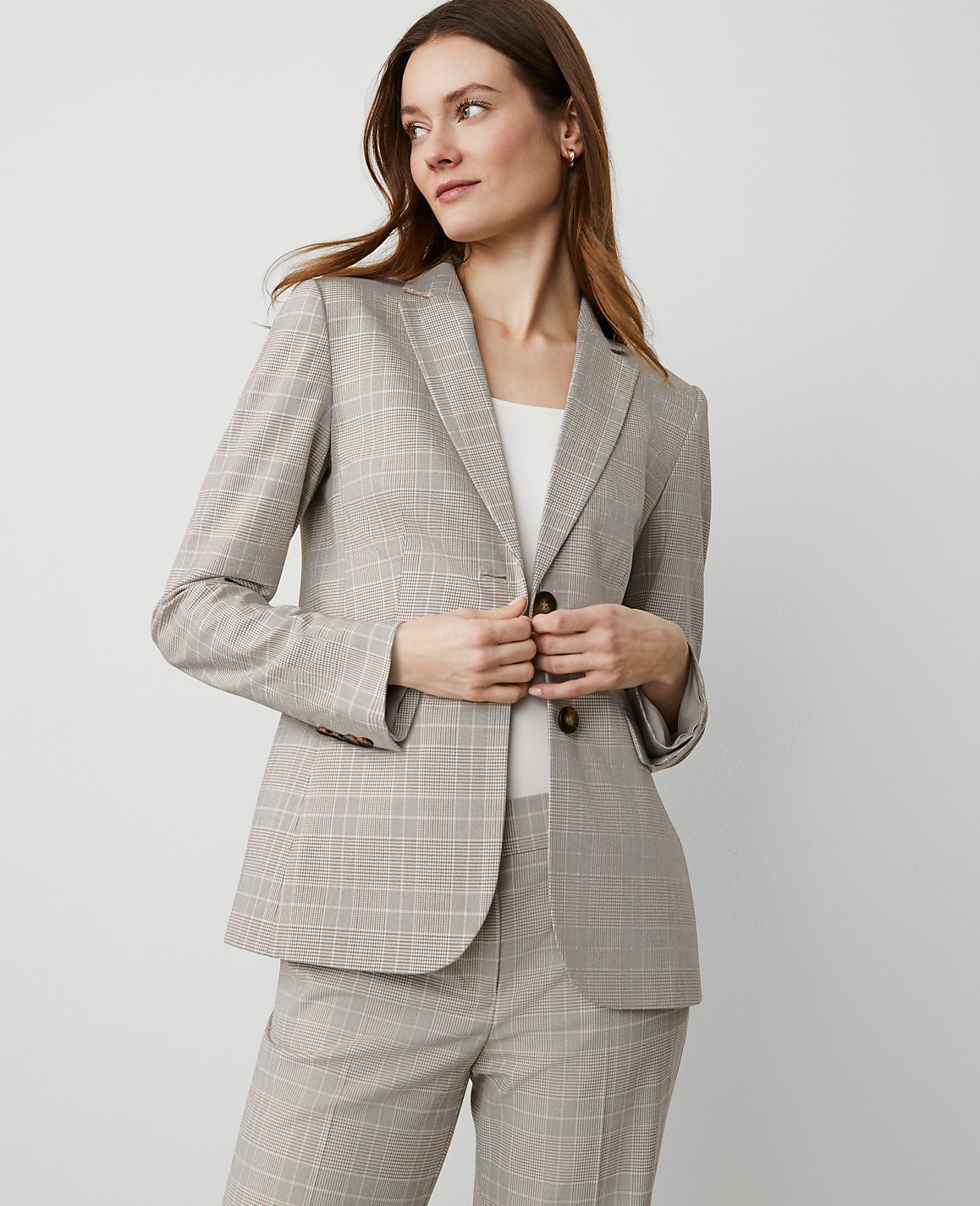 The Greenwich Blazer in Plaid