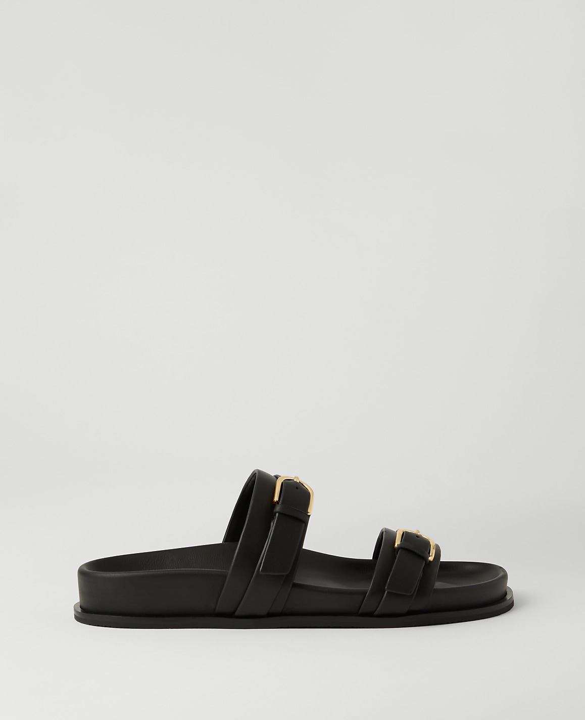 Weekend Collection Buckle Leather Sandals
