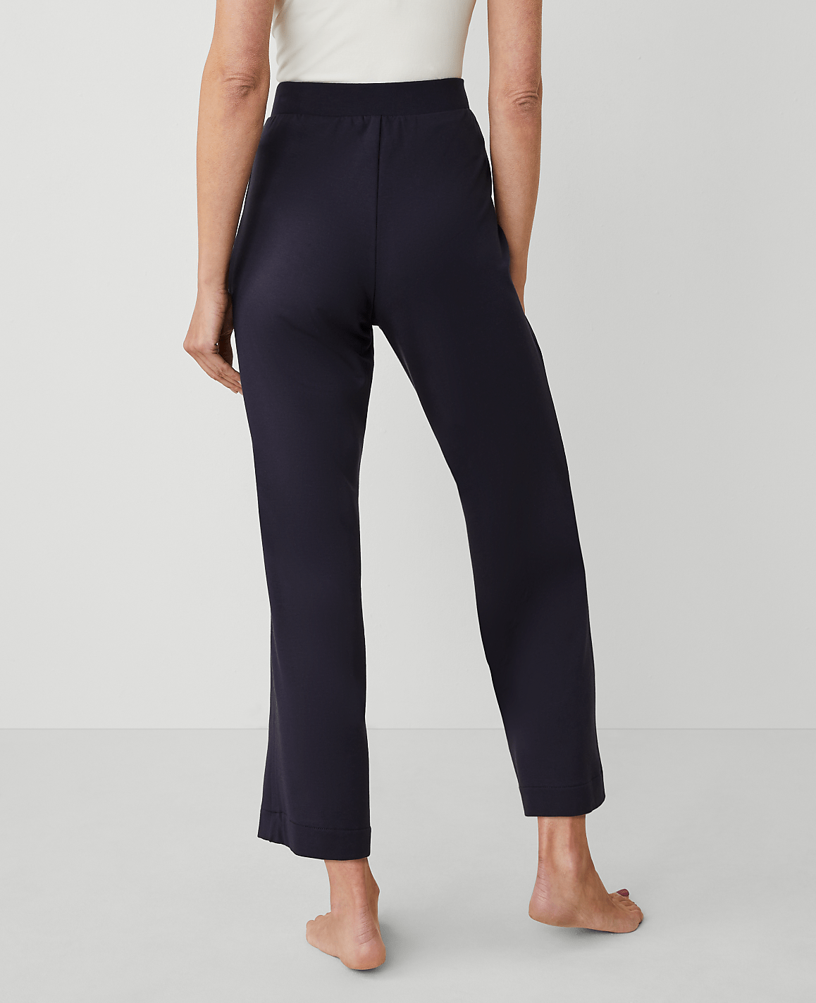 The Wide-Leg Lounge Pant