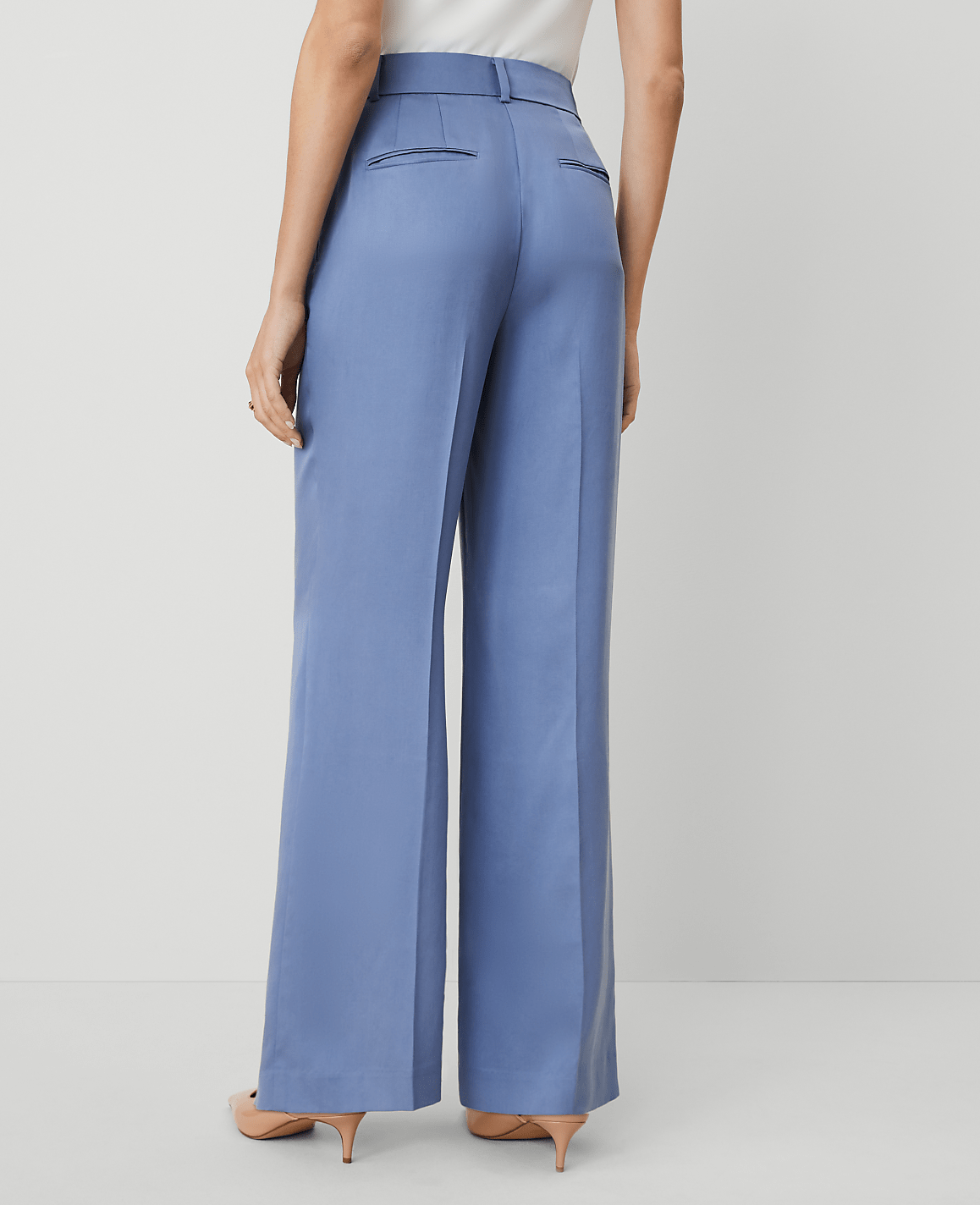 The Petite Perfect Wide-Leg Pant