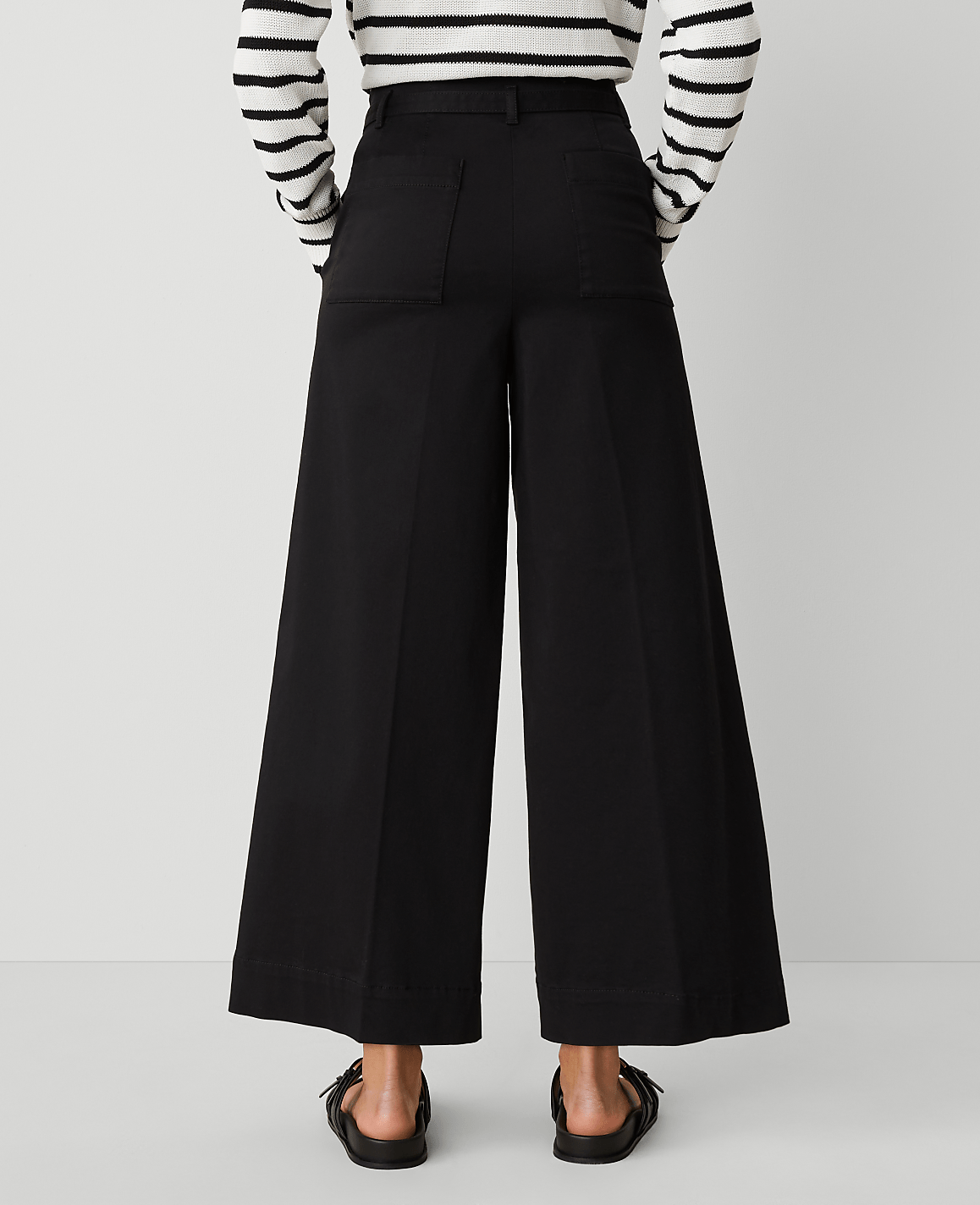 Weekend Collection Belted Wide-Leg Ankle Pant