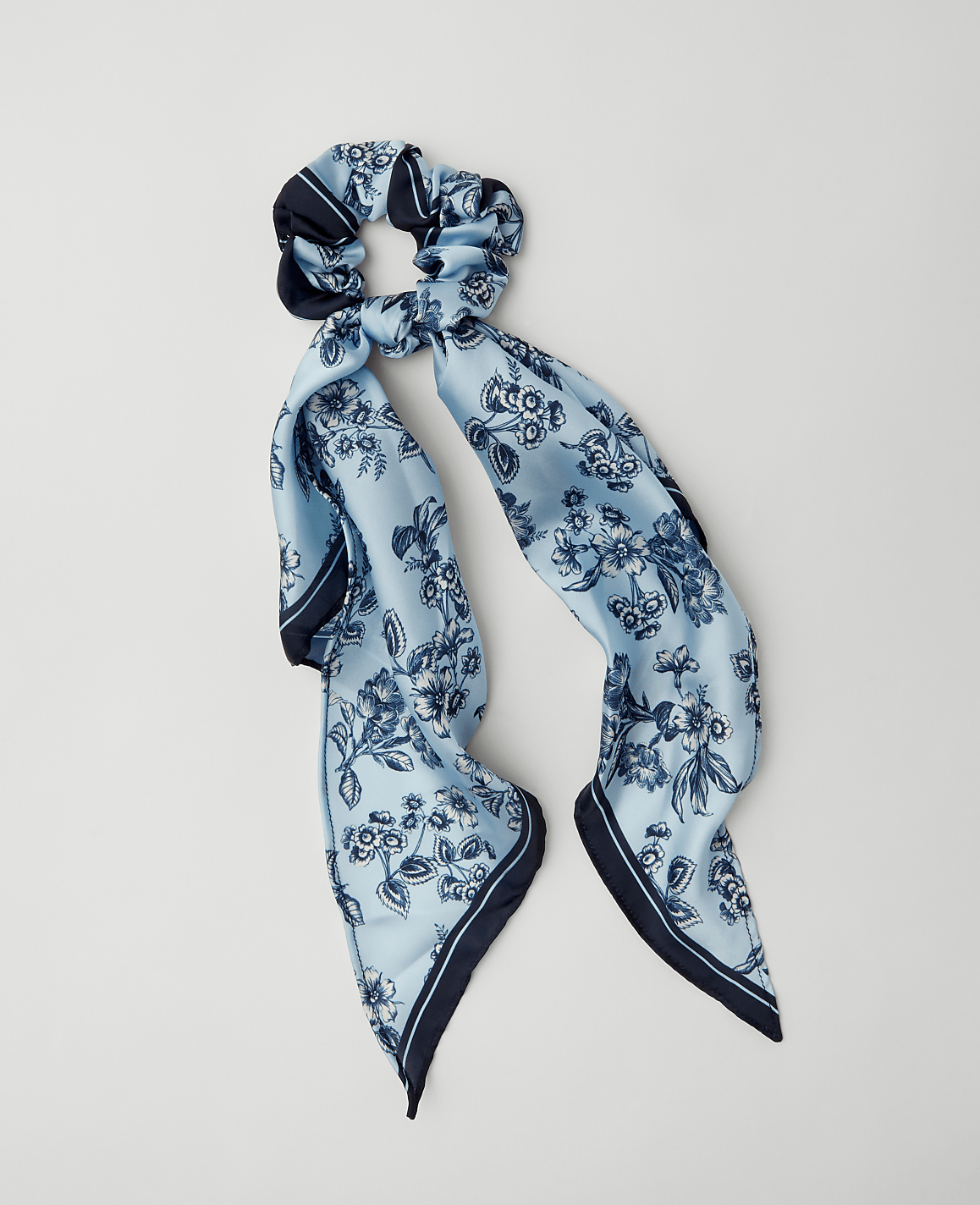 Weekend Collection Toile Silk Scrunchie