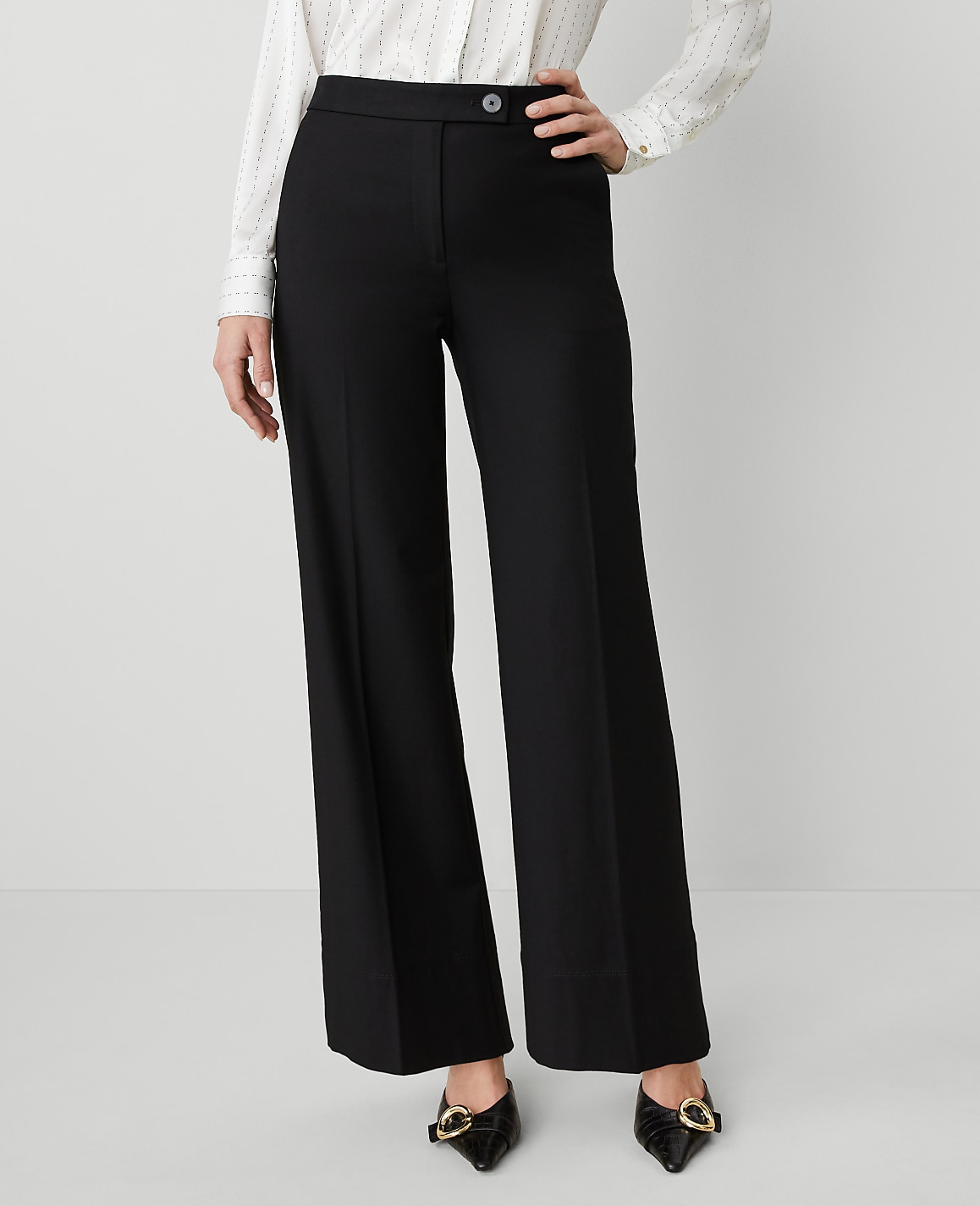 The Modern Wide-Leg Pant