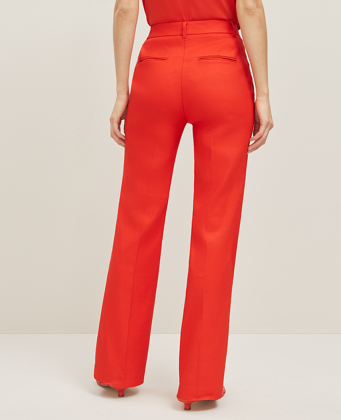 The Trouser in Linen Blend - Curvy Fit