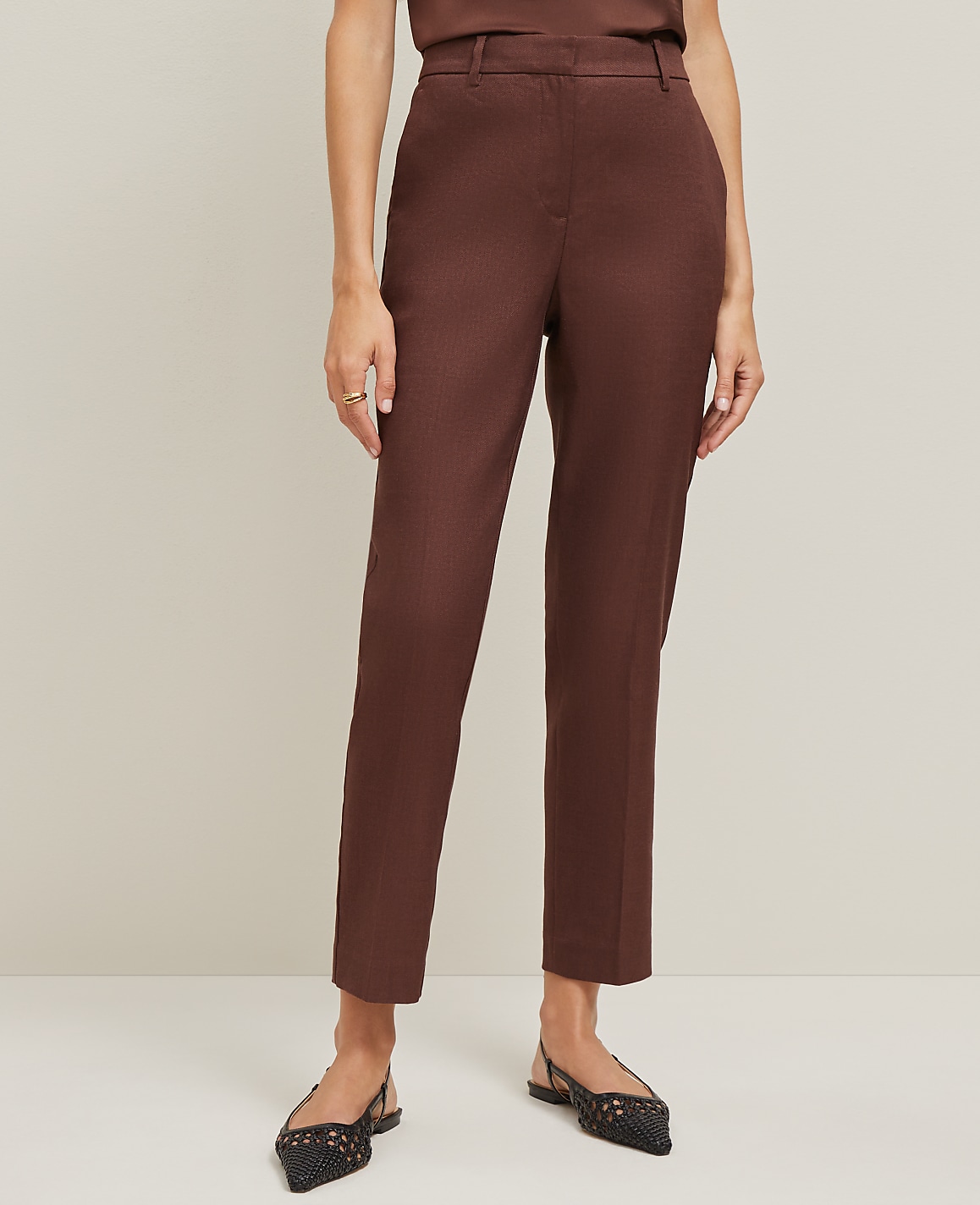 The Ankle Pant in Linen Blend
