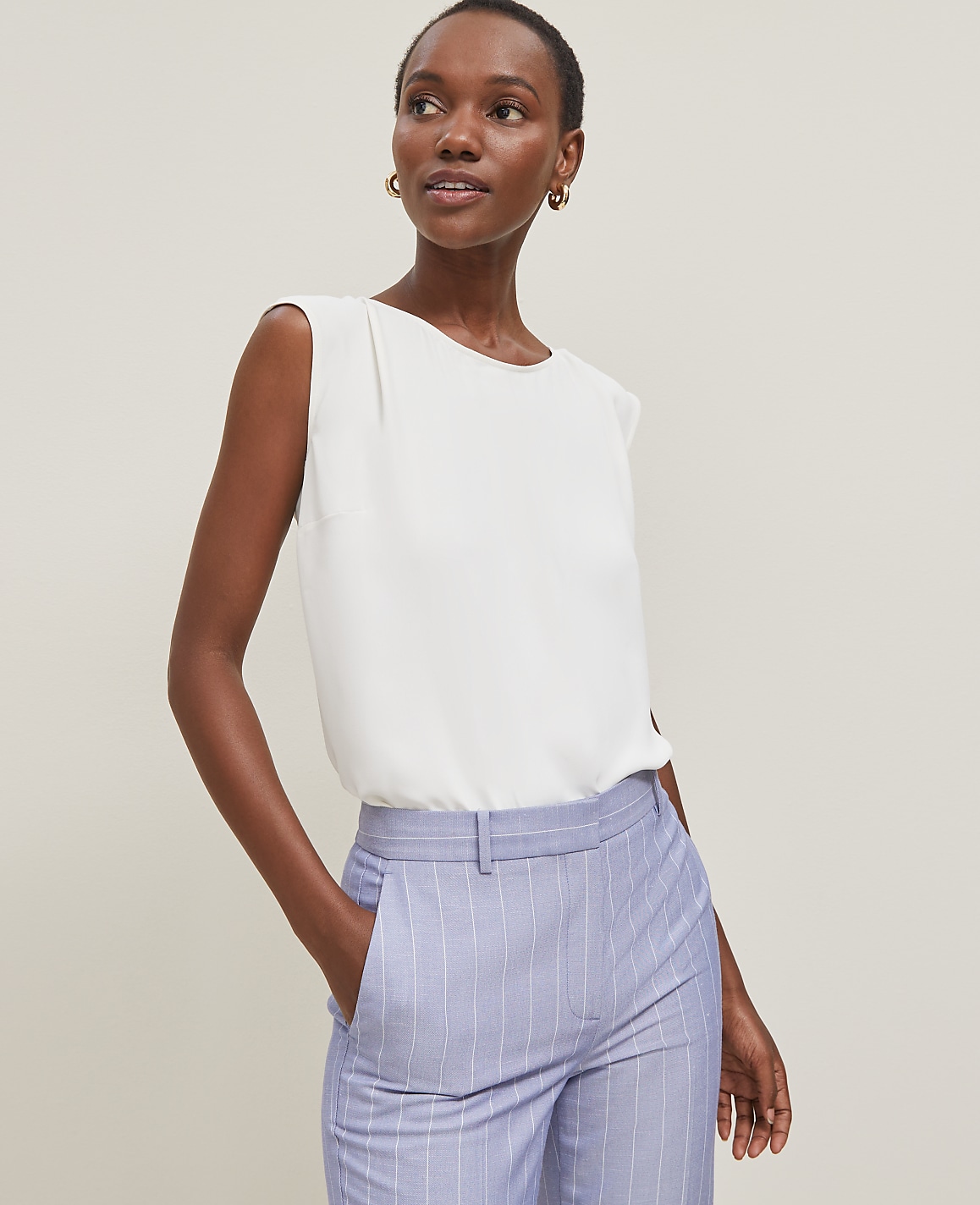 Sleeveless Crew Neck Top