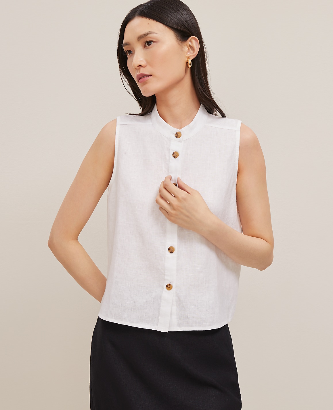 Linen Sleeveless Shirt