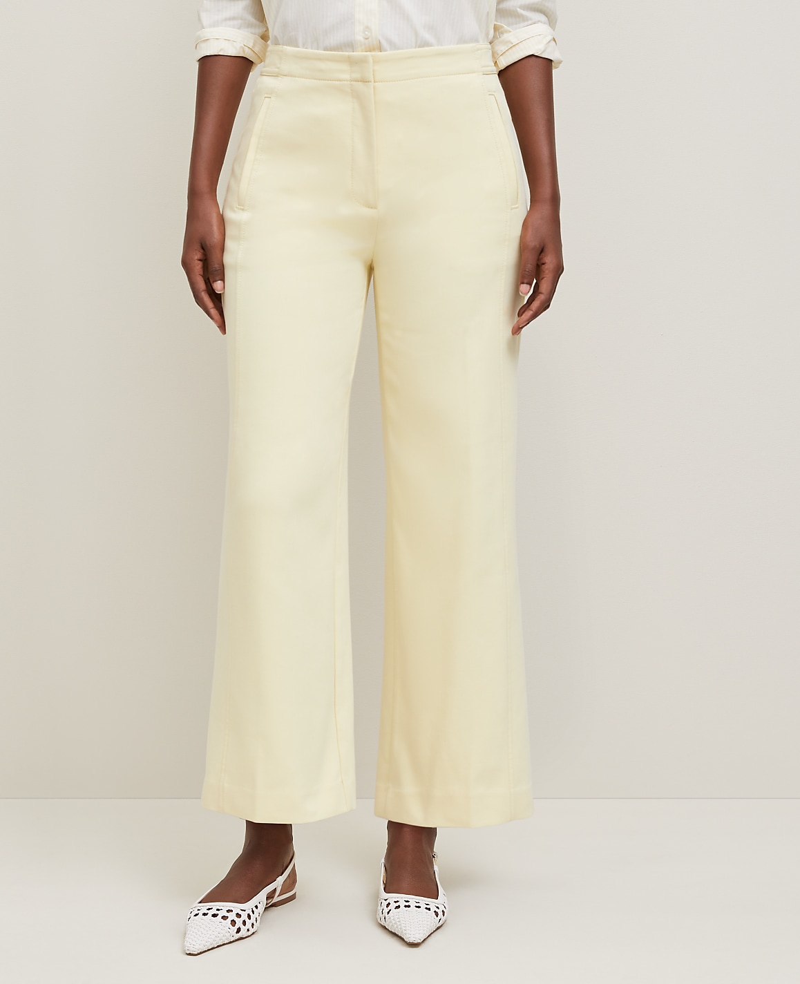The Grace Straight Pant &mdash; Curvy Fit