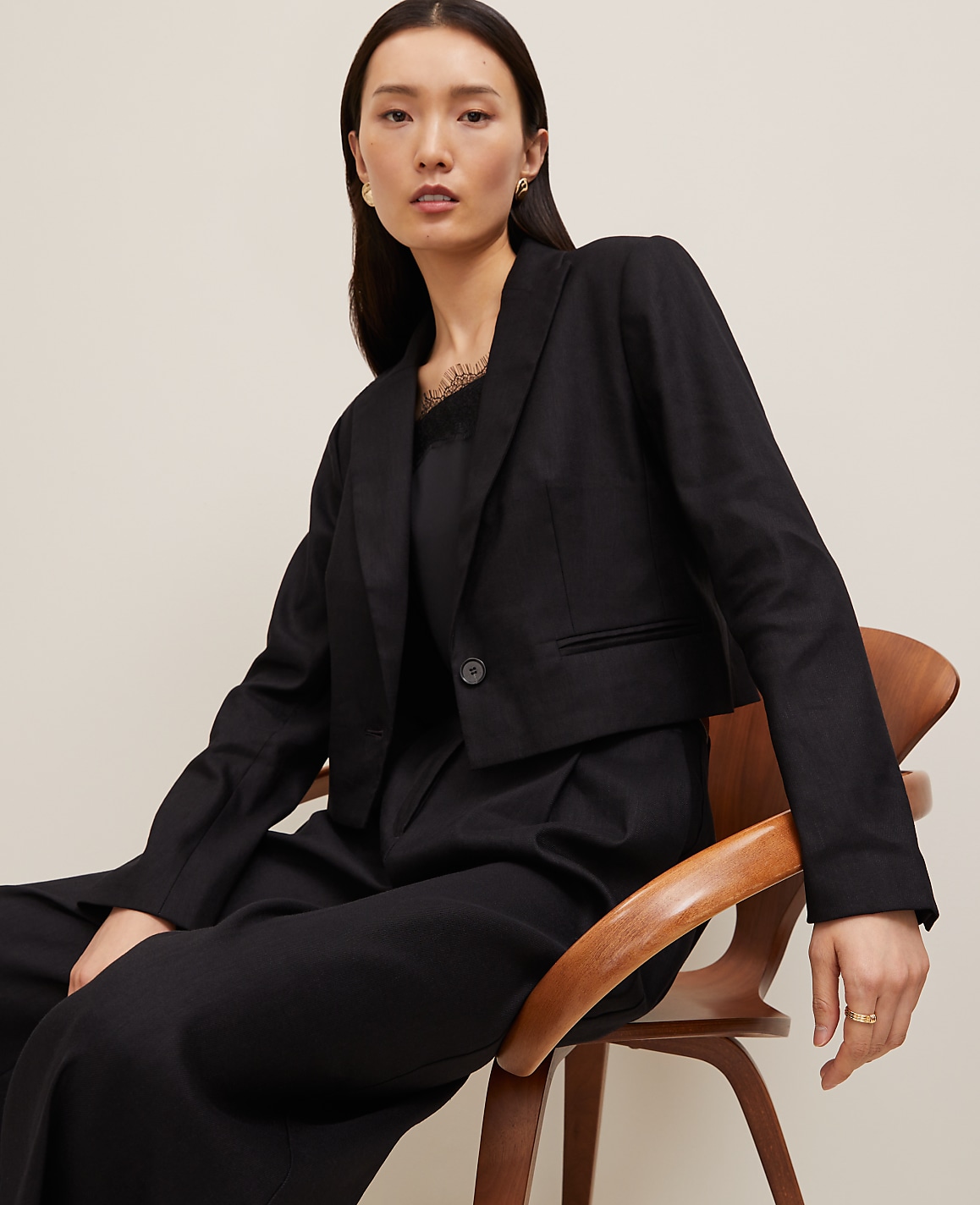 The Cropped Blazer in Linen Blend
