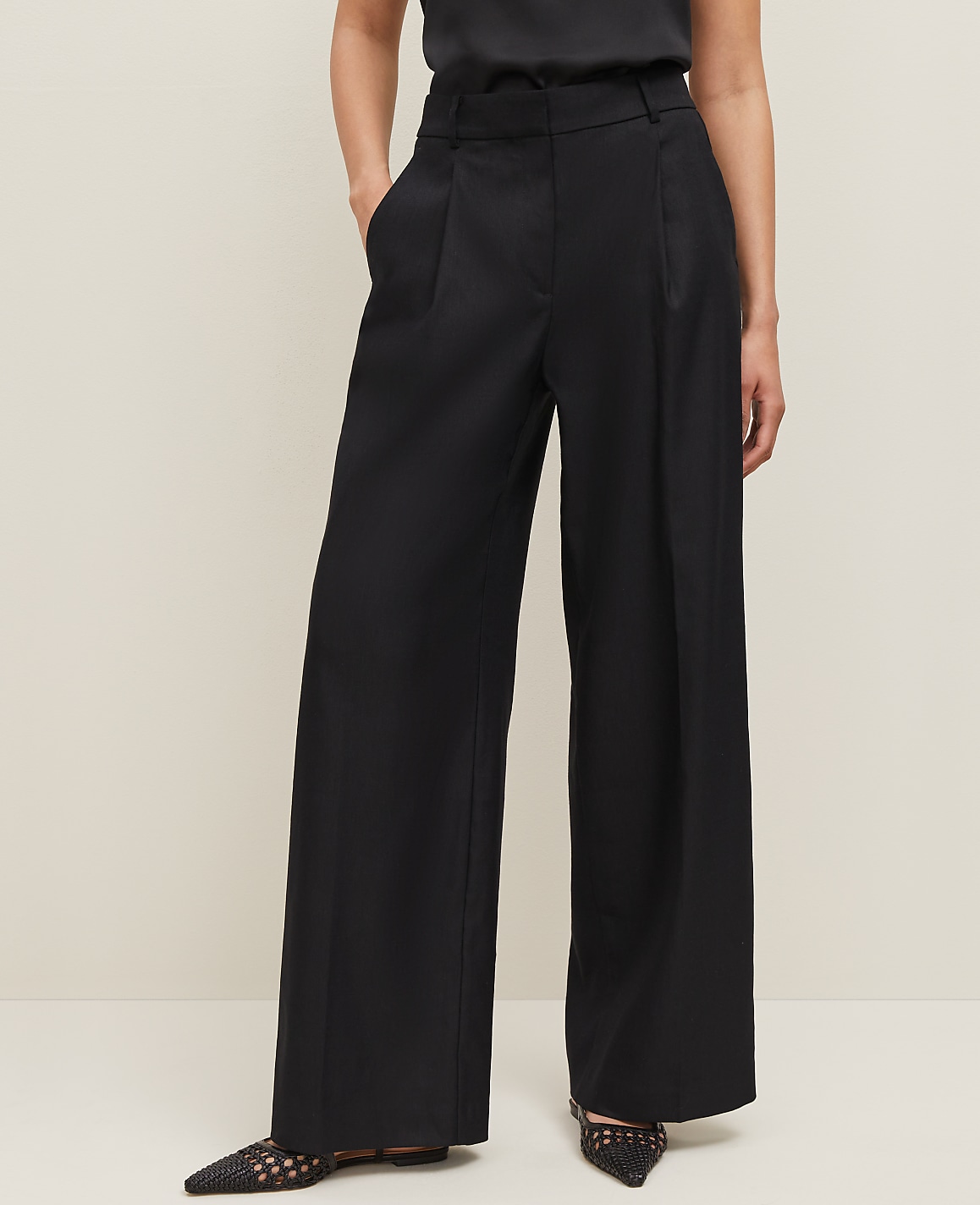 The Wide-Leg Pant in Linen Blend