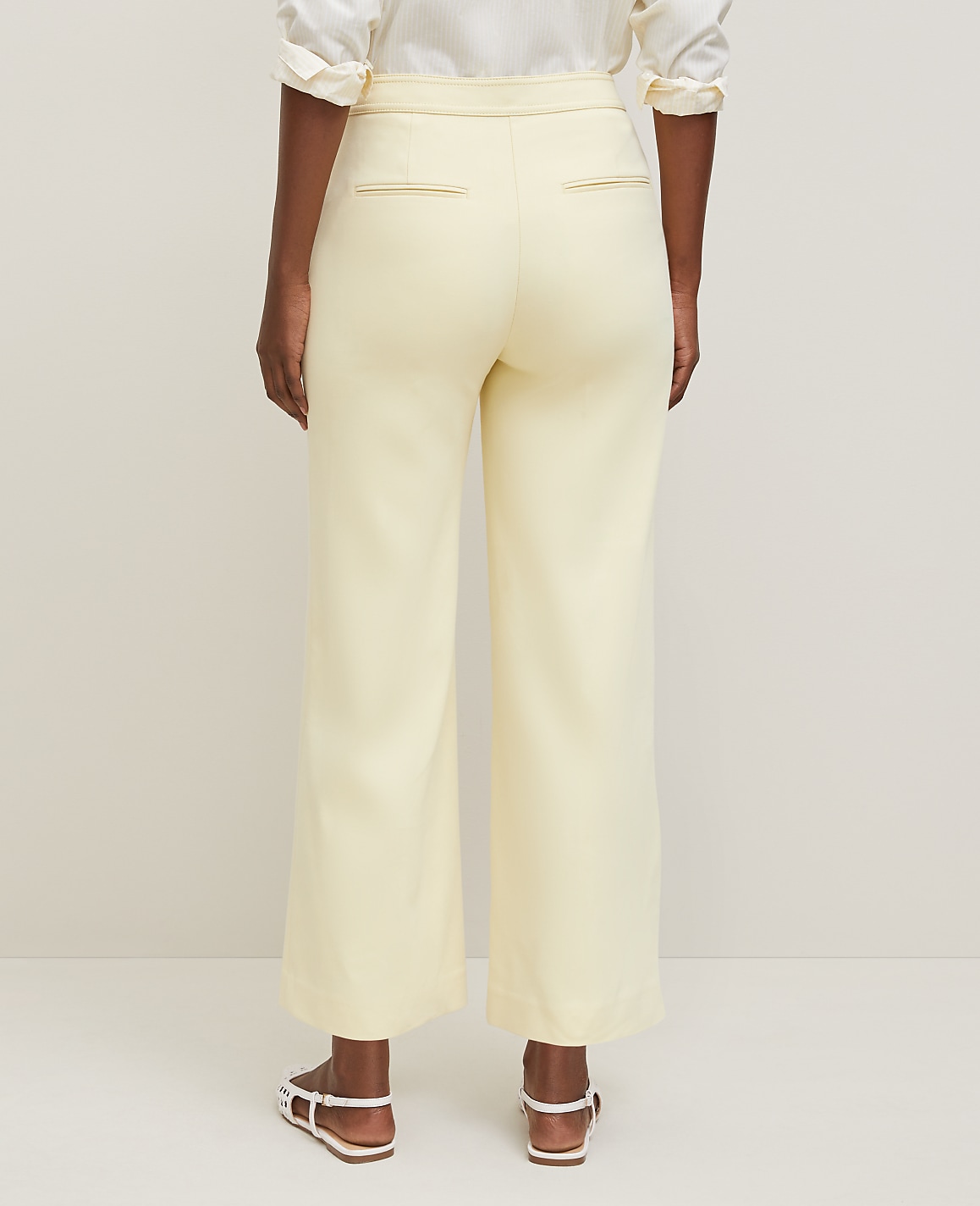The Grace Straight Pant &mdash; Curvy Fit