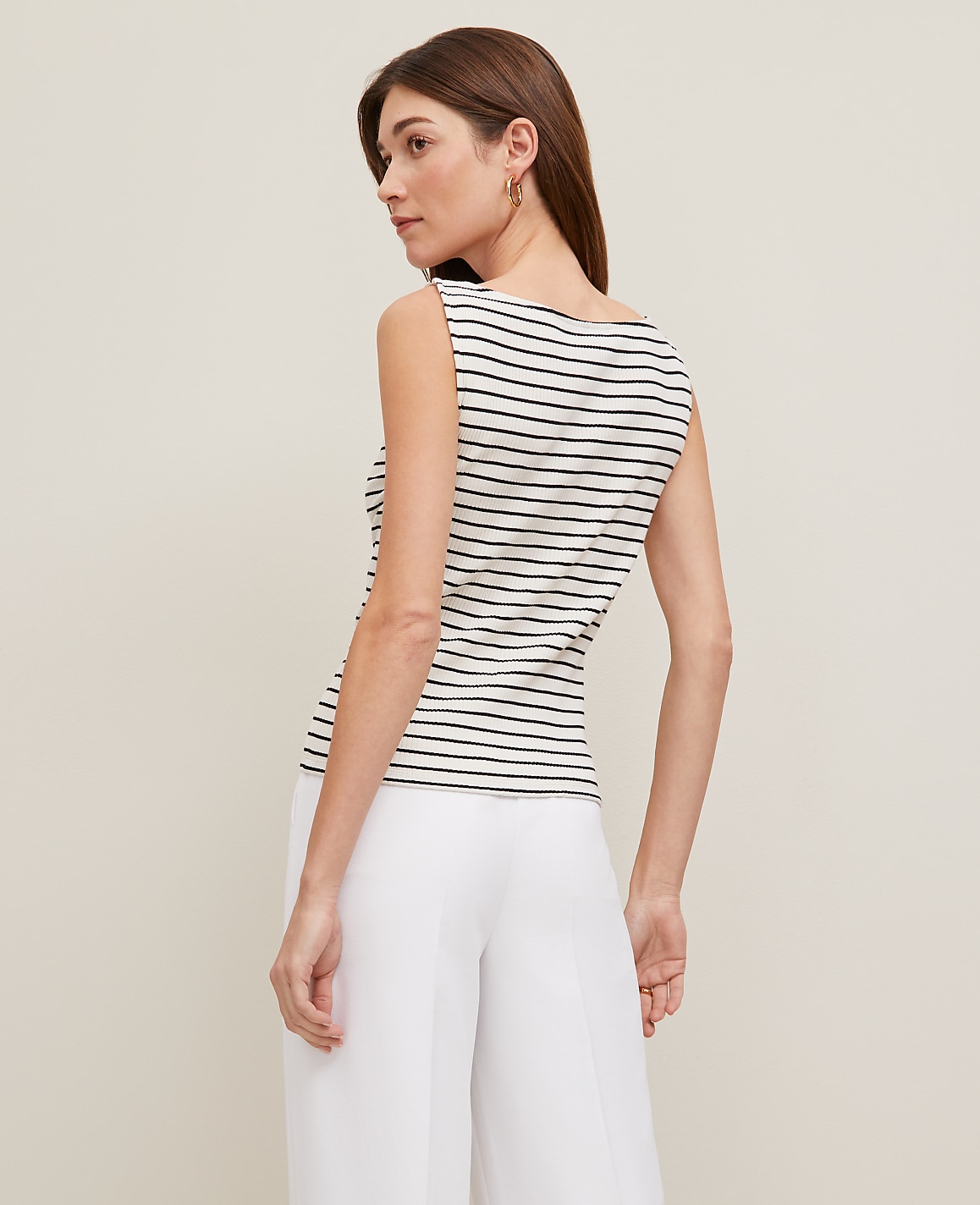 Petite Ribbed Sleeveless Button Top