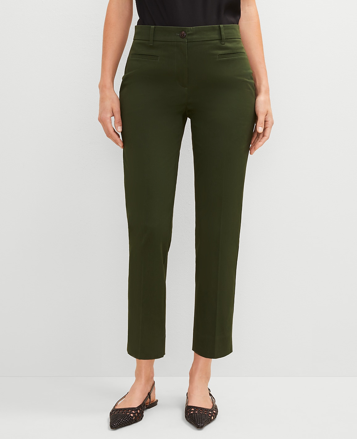 The Cotton Crop Pant &mdash; Curvy Fit