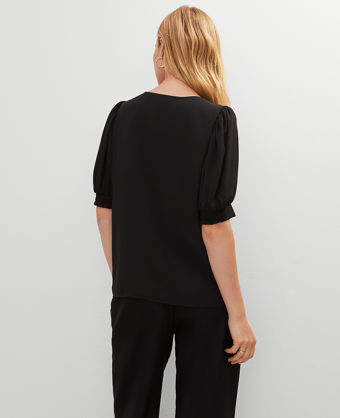 V-Neck Popover