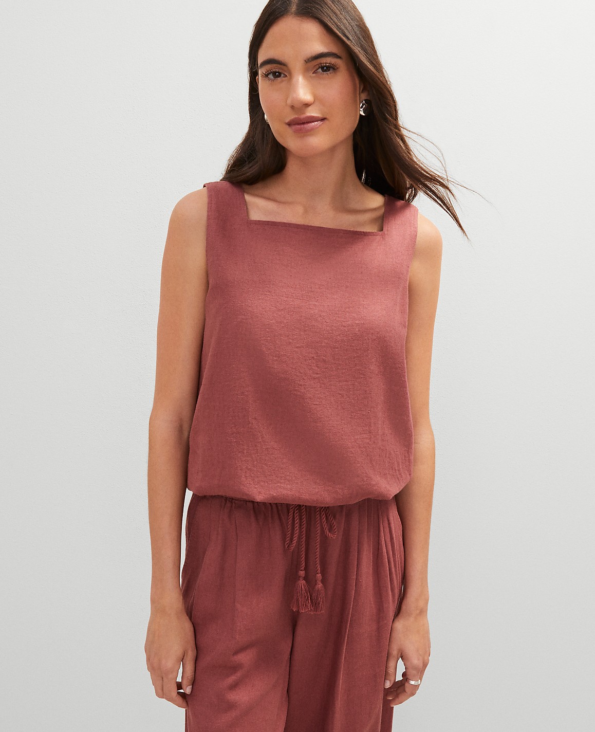 Weekend Linen Blend Bubble Hem Top