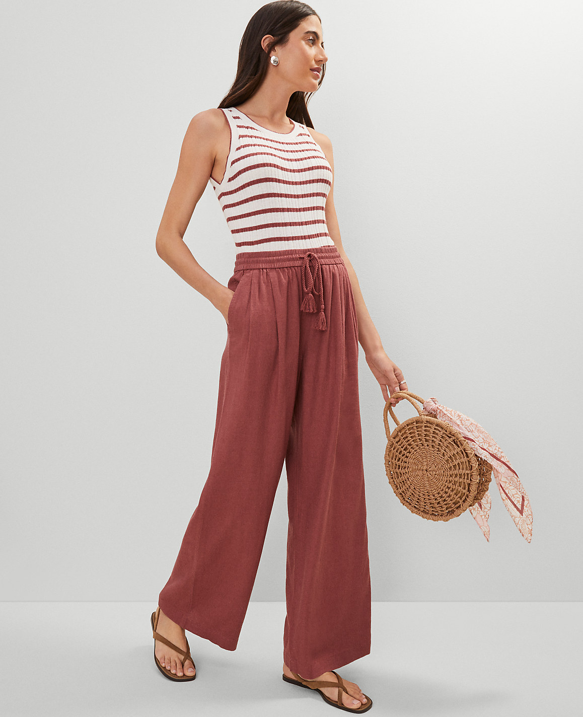 Weekend Easy Fit Wide-Leg Pant in Linen Blend