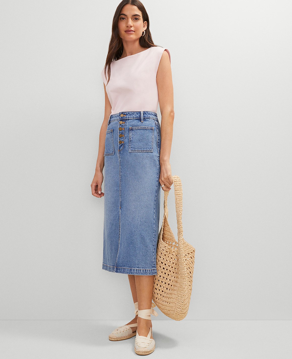 Weekend Collection Patch Pocket Denim Midi Skirt