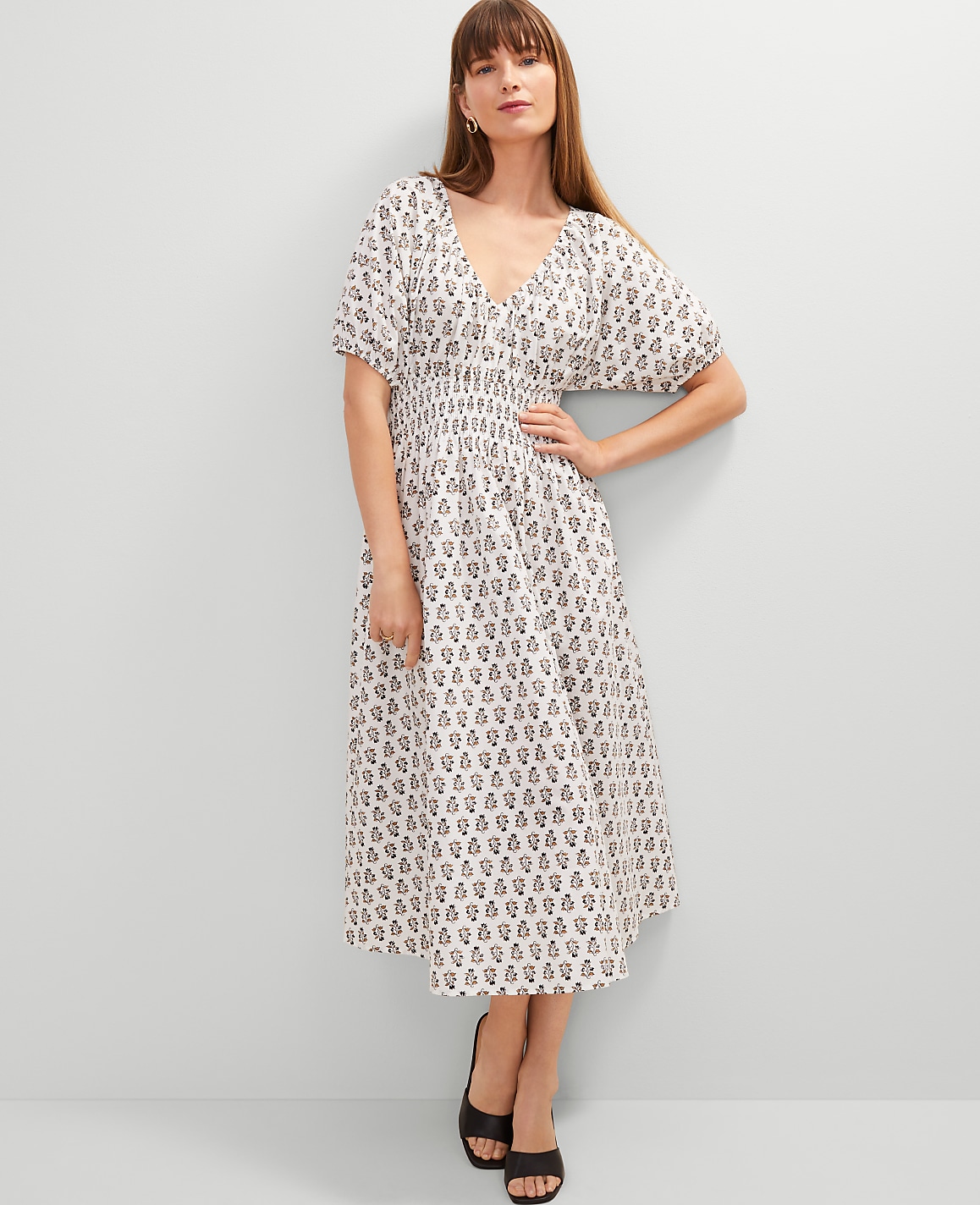 Petite Floral Smocked Puff Sleeve Midi Dress