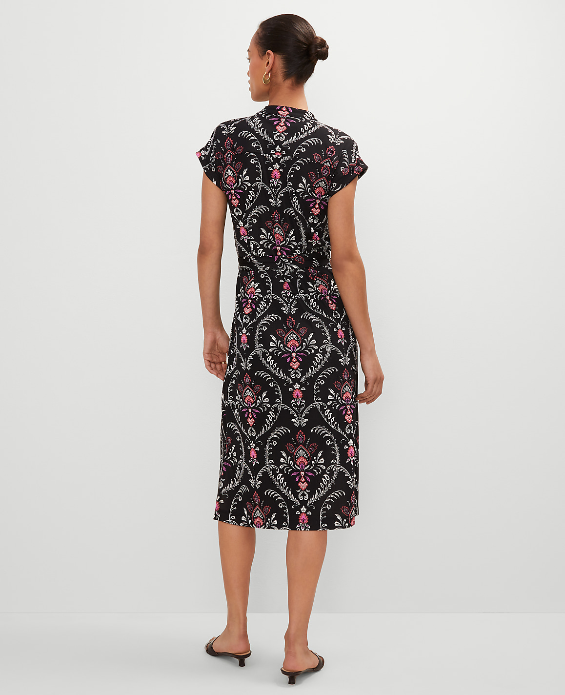 Petite Floral Knit  Belted Shirtdress