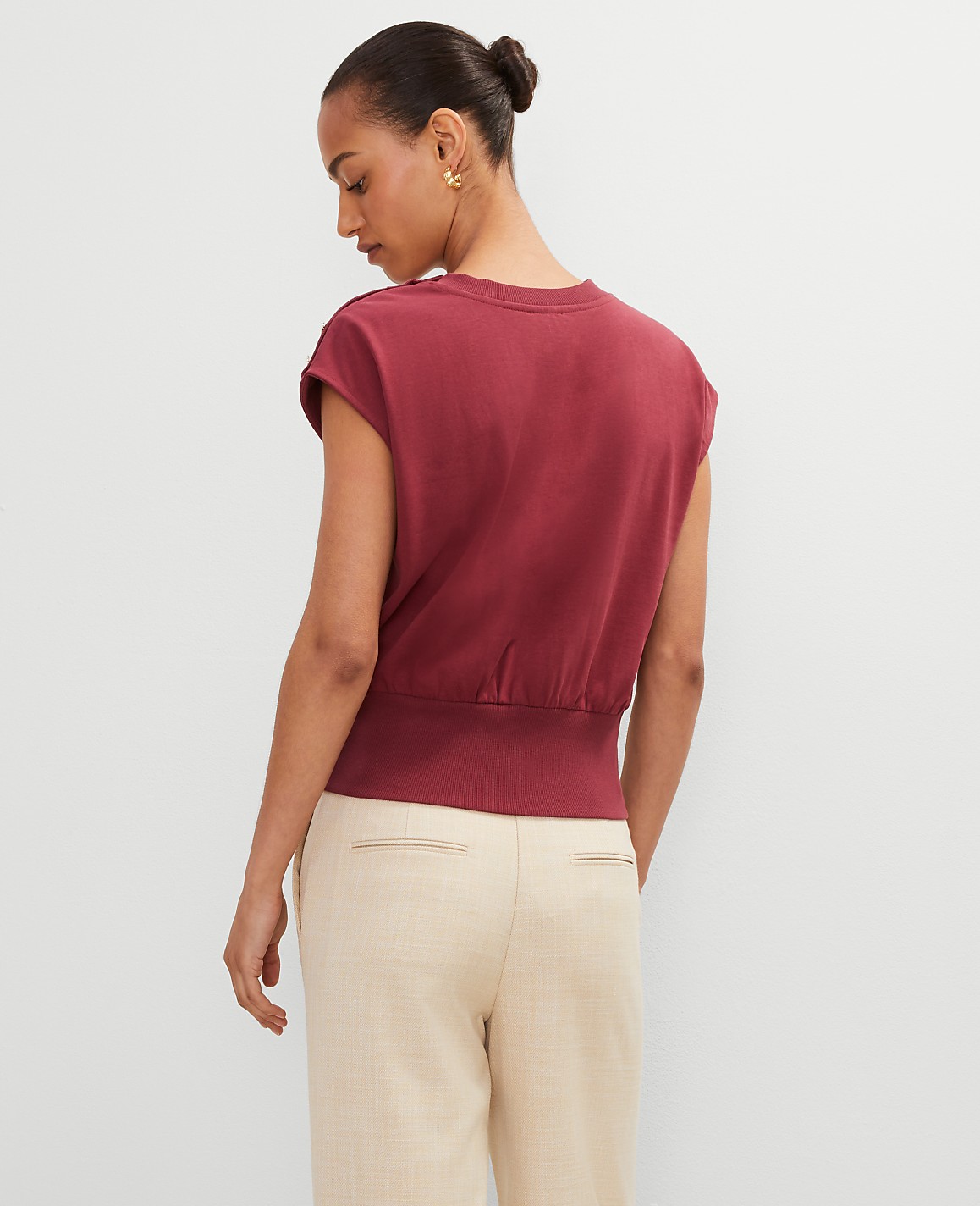 Shoulder Button Top