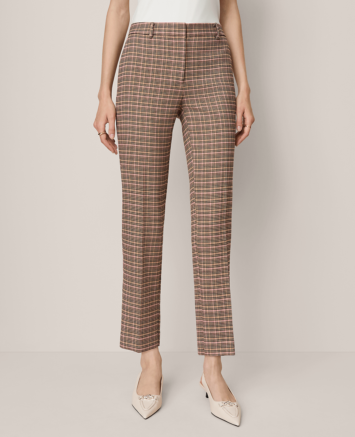 The Eva Ankle Pant in Houndstooth &mdash; Curvy Fit