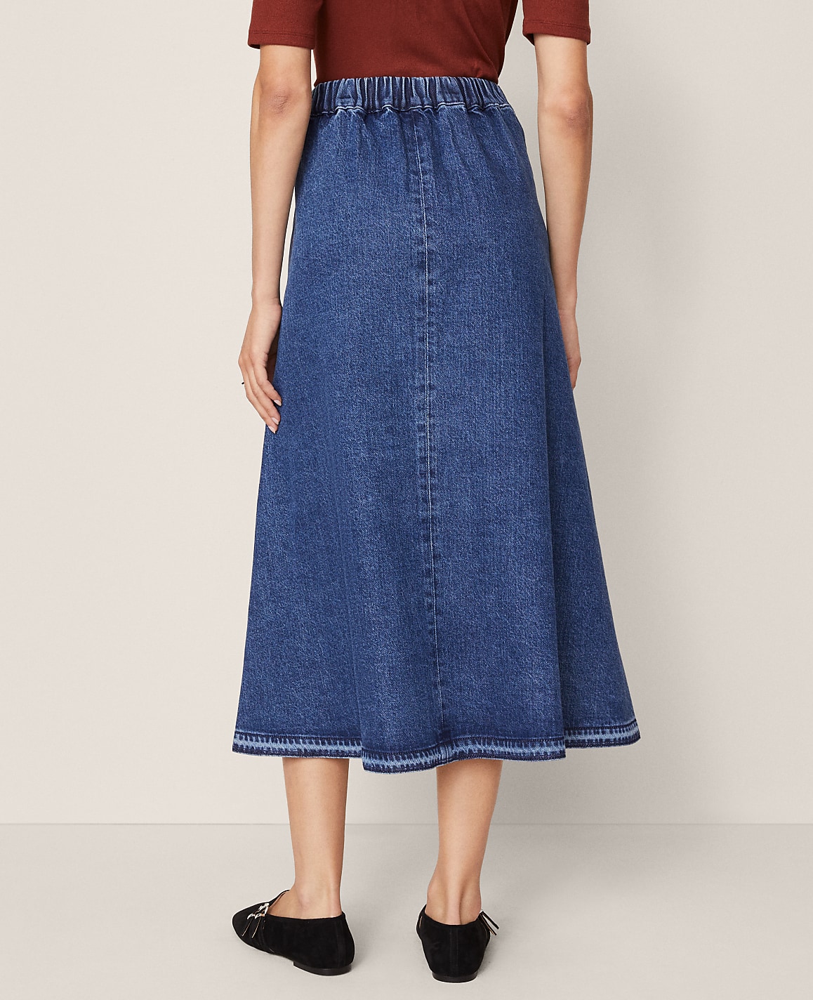 Weekend Collection Pull On Denim Skirt
