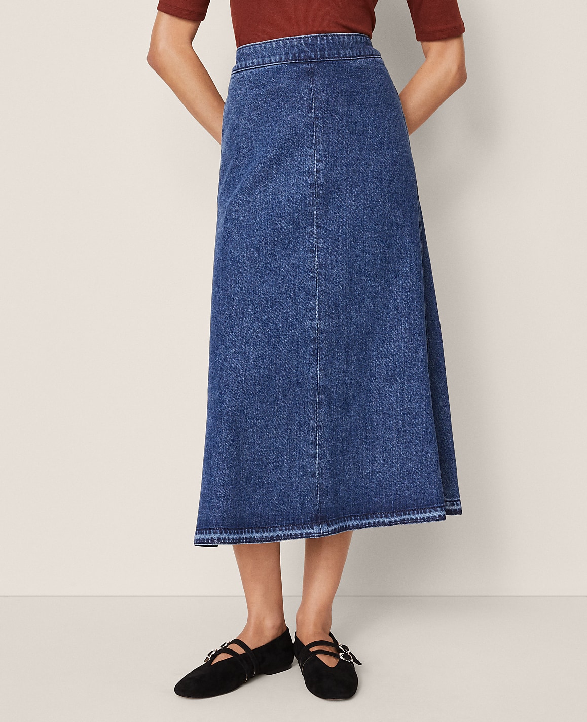Weekend Collection Pull On Denim Skirt